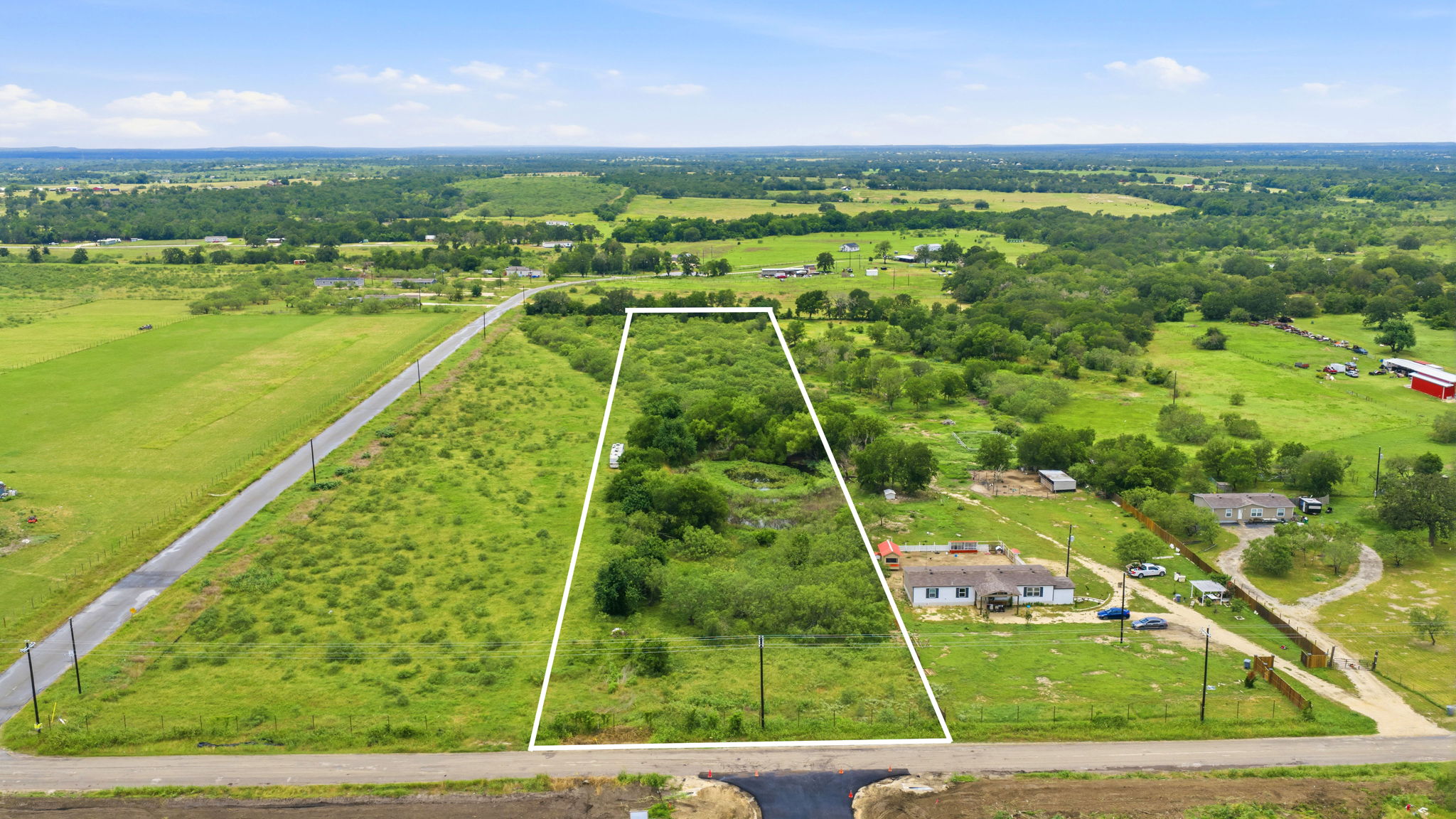 main property photo 5