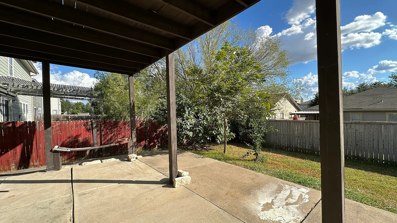 main property photo 14