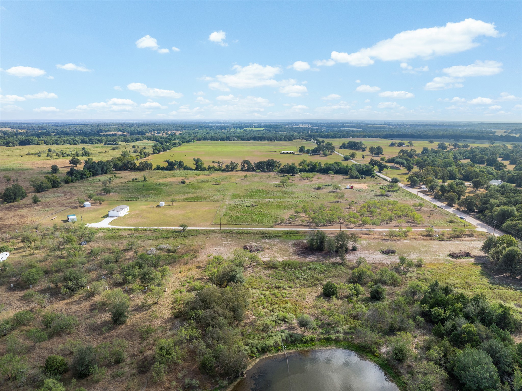 main property photo 11