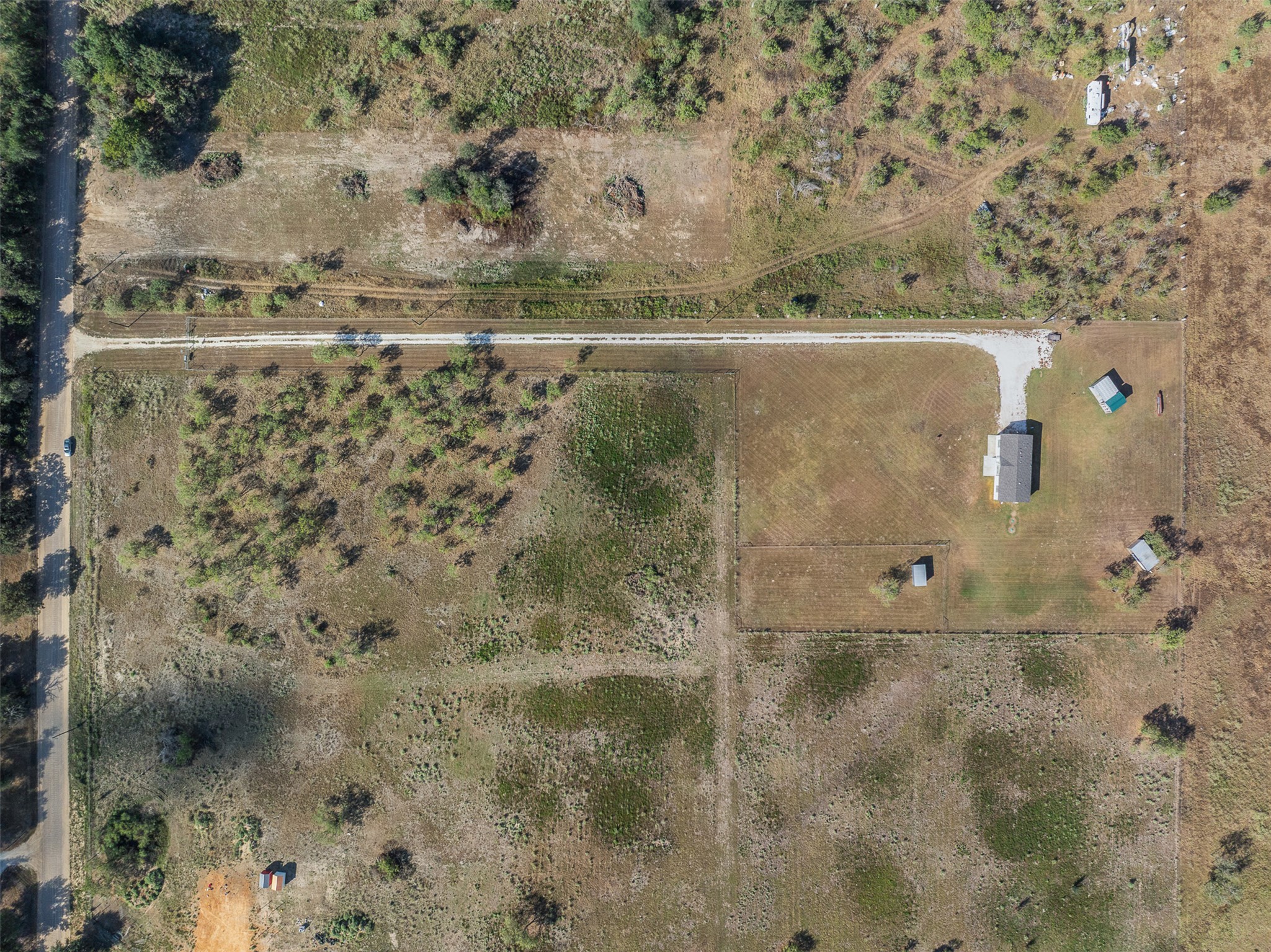 main property photo 29