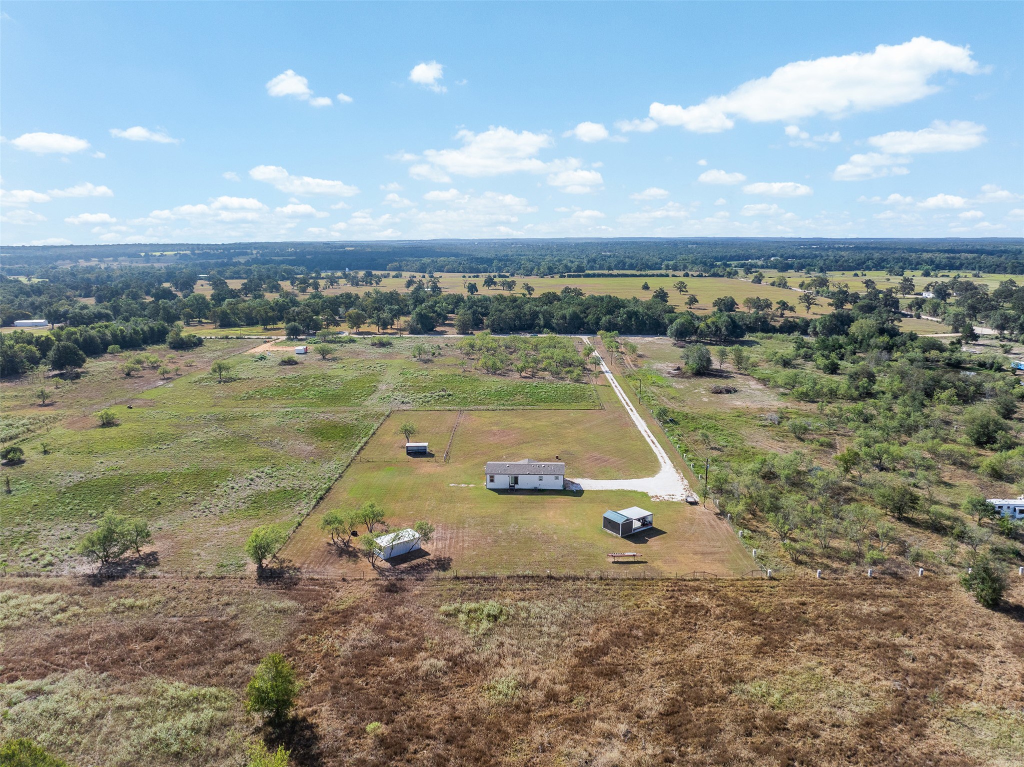 main property photo 33