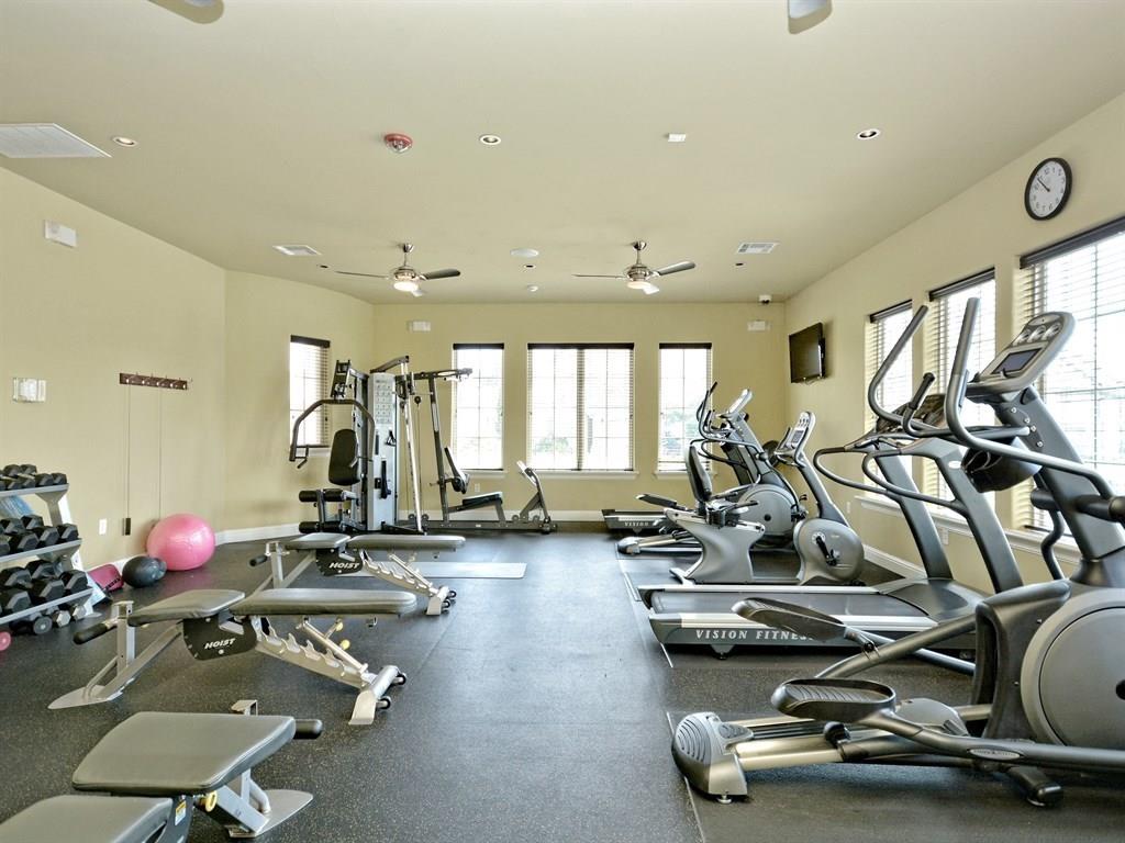 main property photo 12