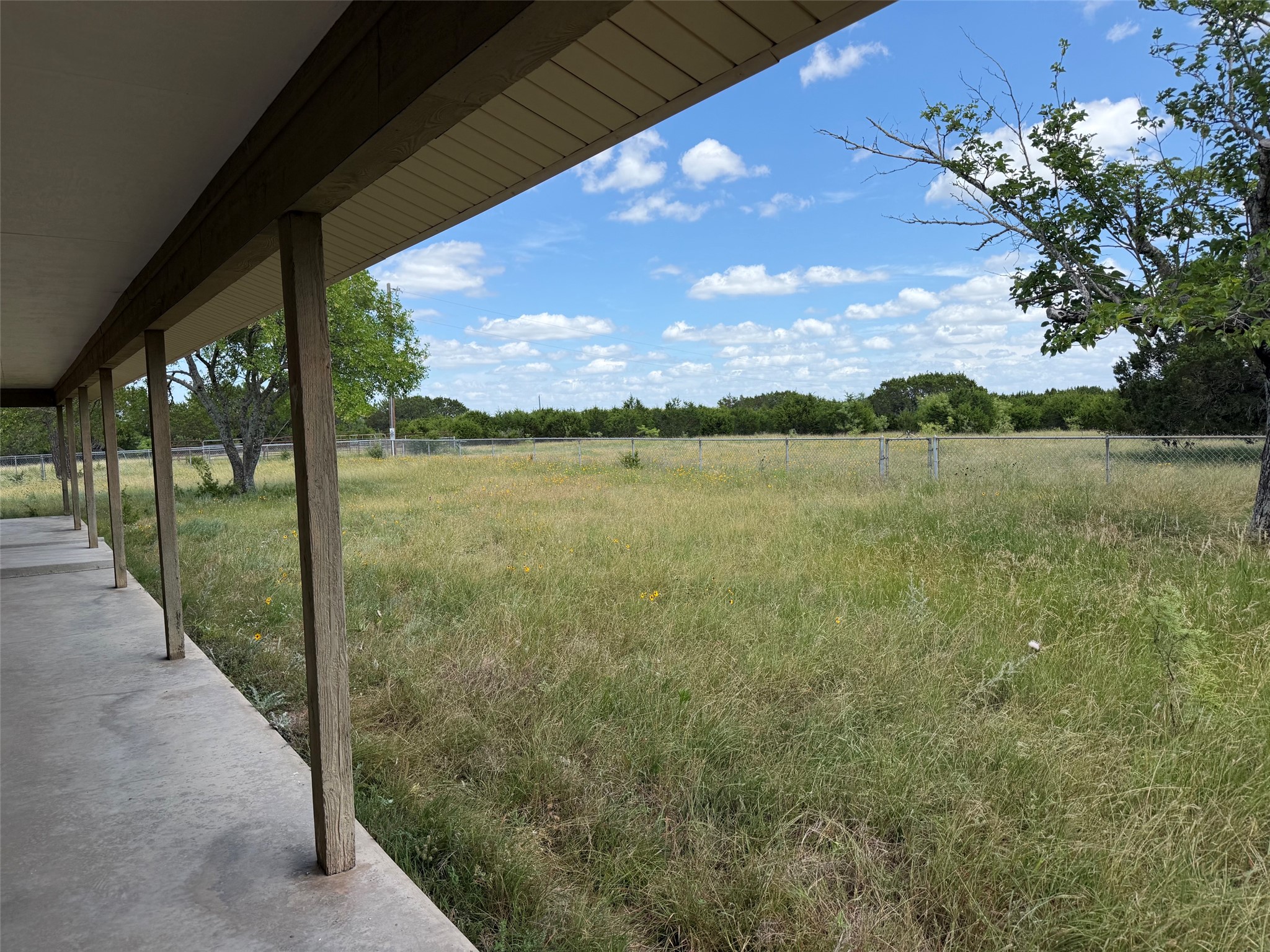 main property photo 39