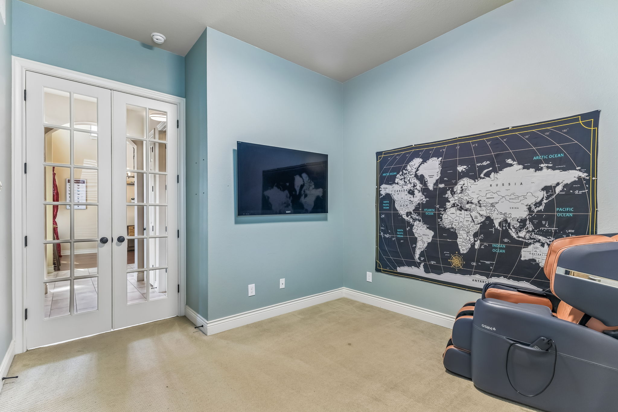 main property photo 10