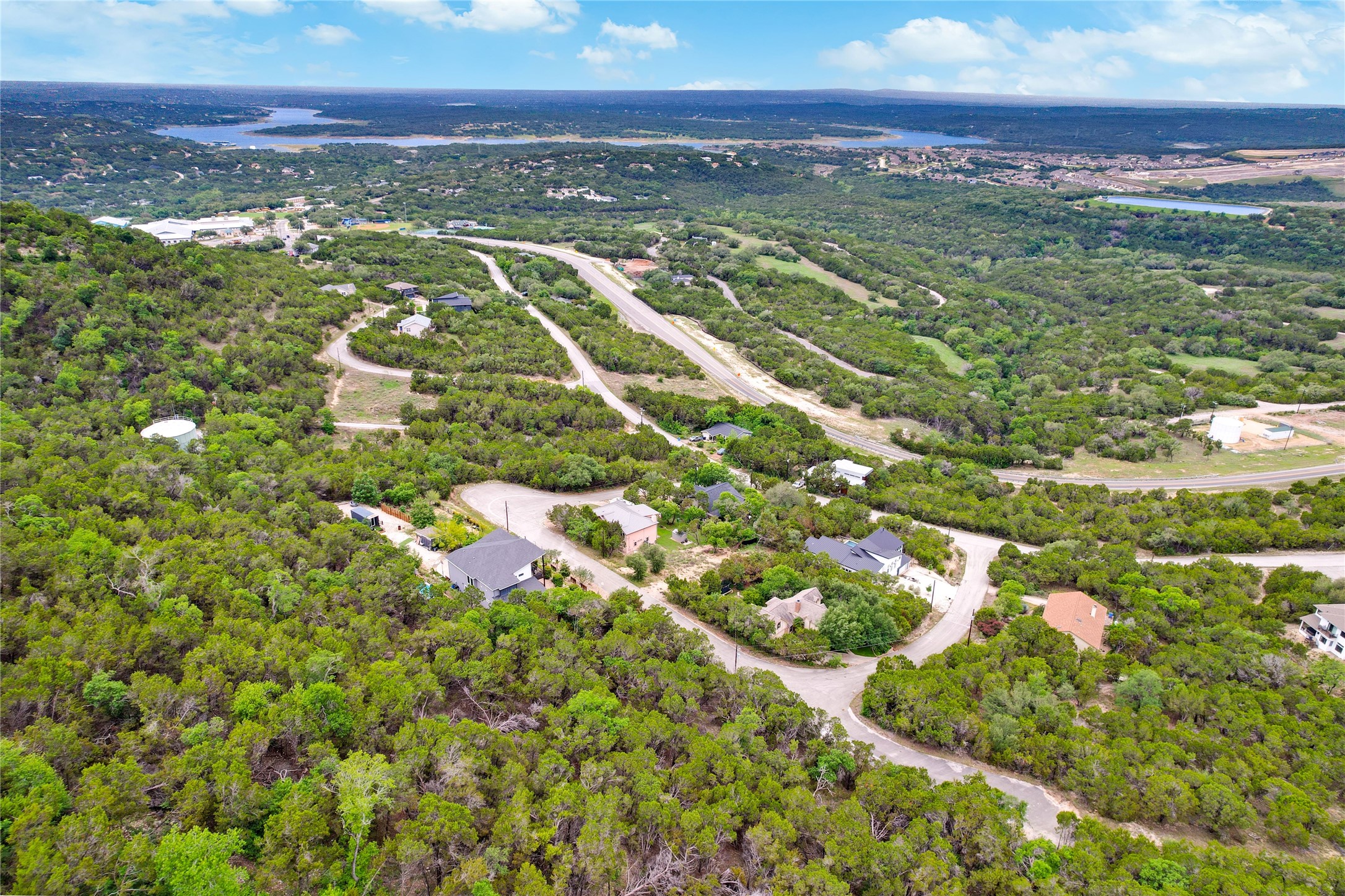 main property photo 14