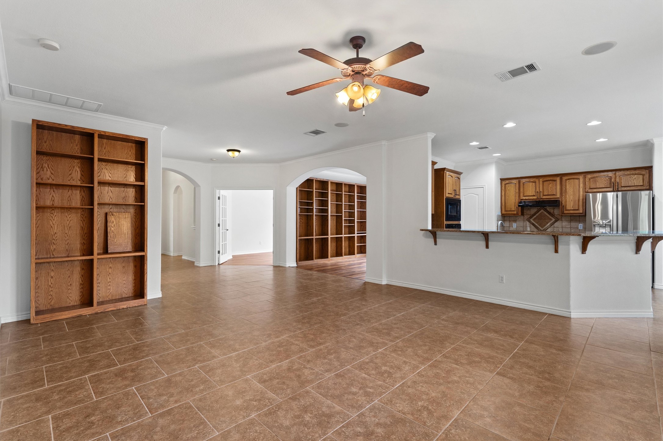 main property photo 17