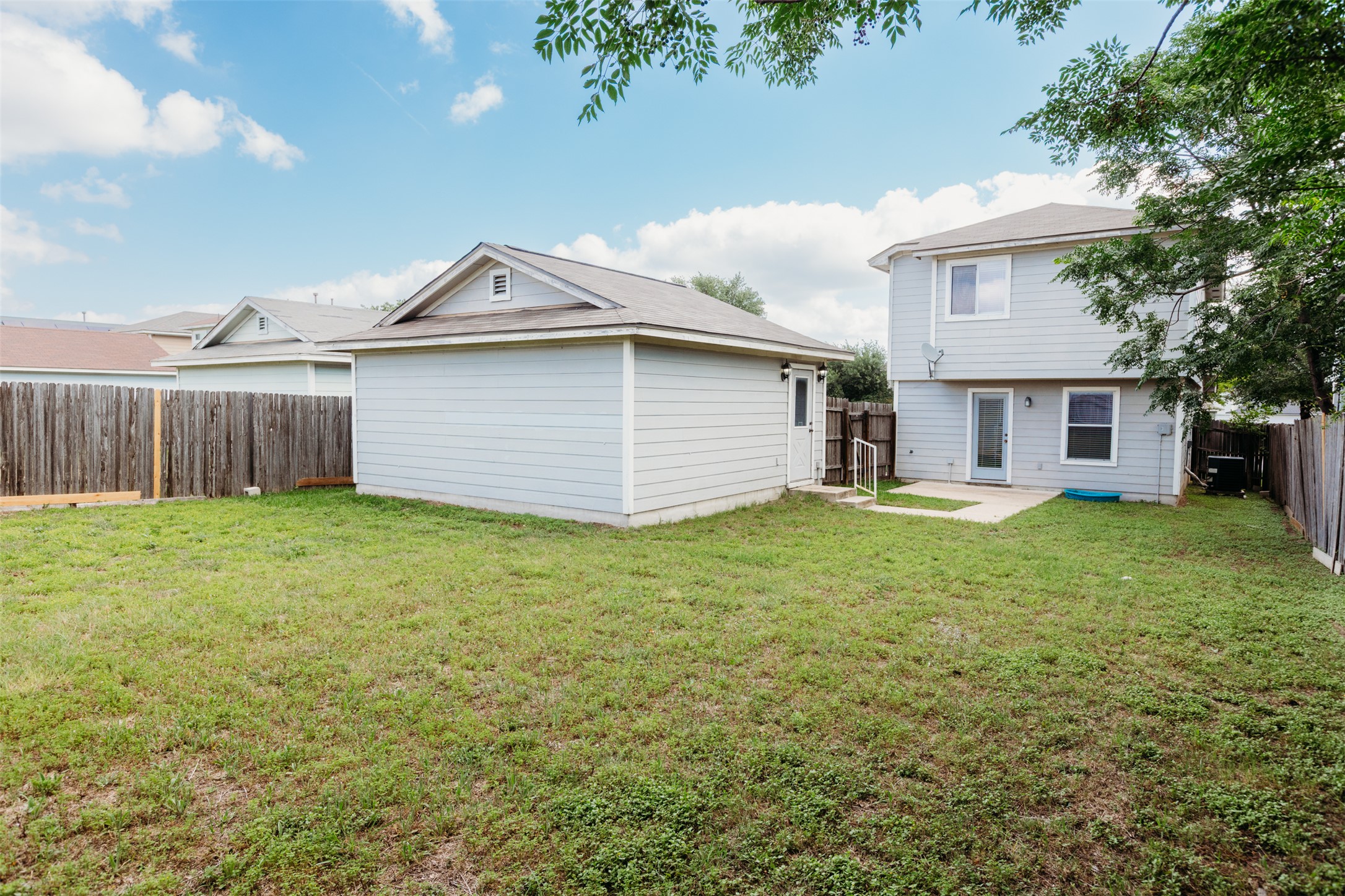 main property photo 21