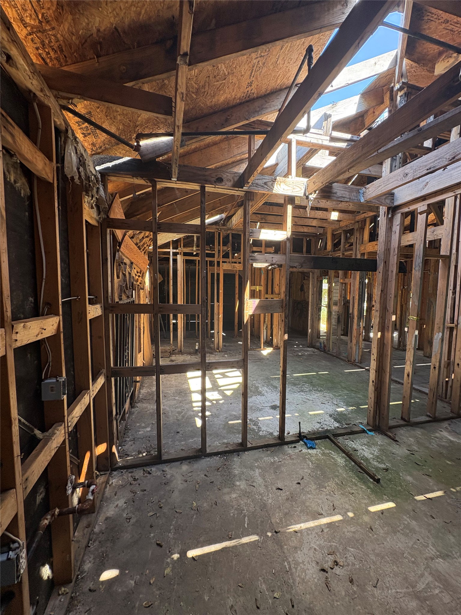 main property photo 10