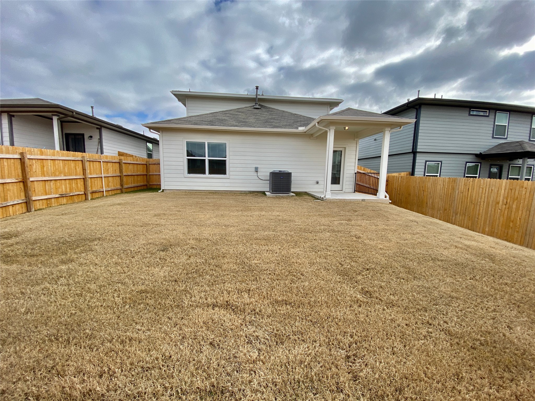 main property photo 31