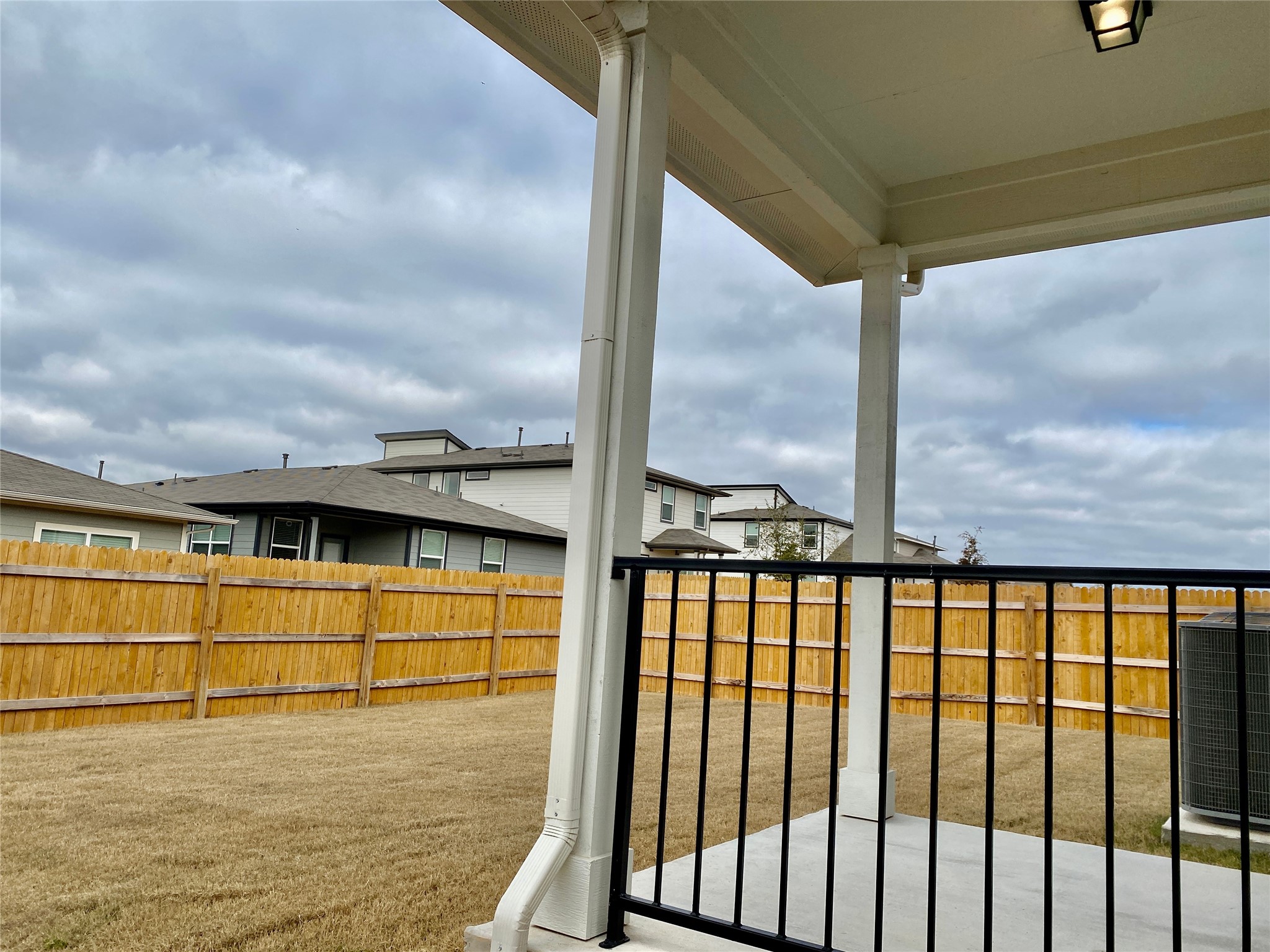 main property photo 32