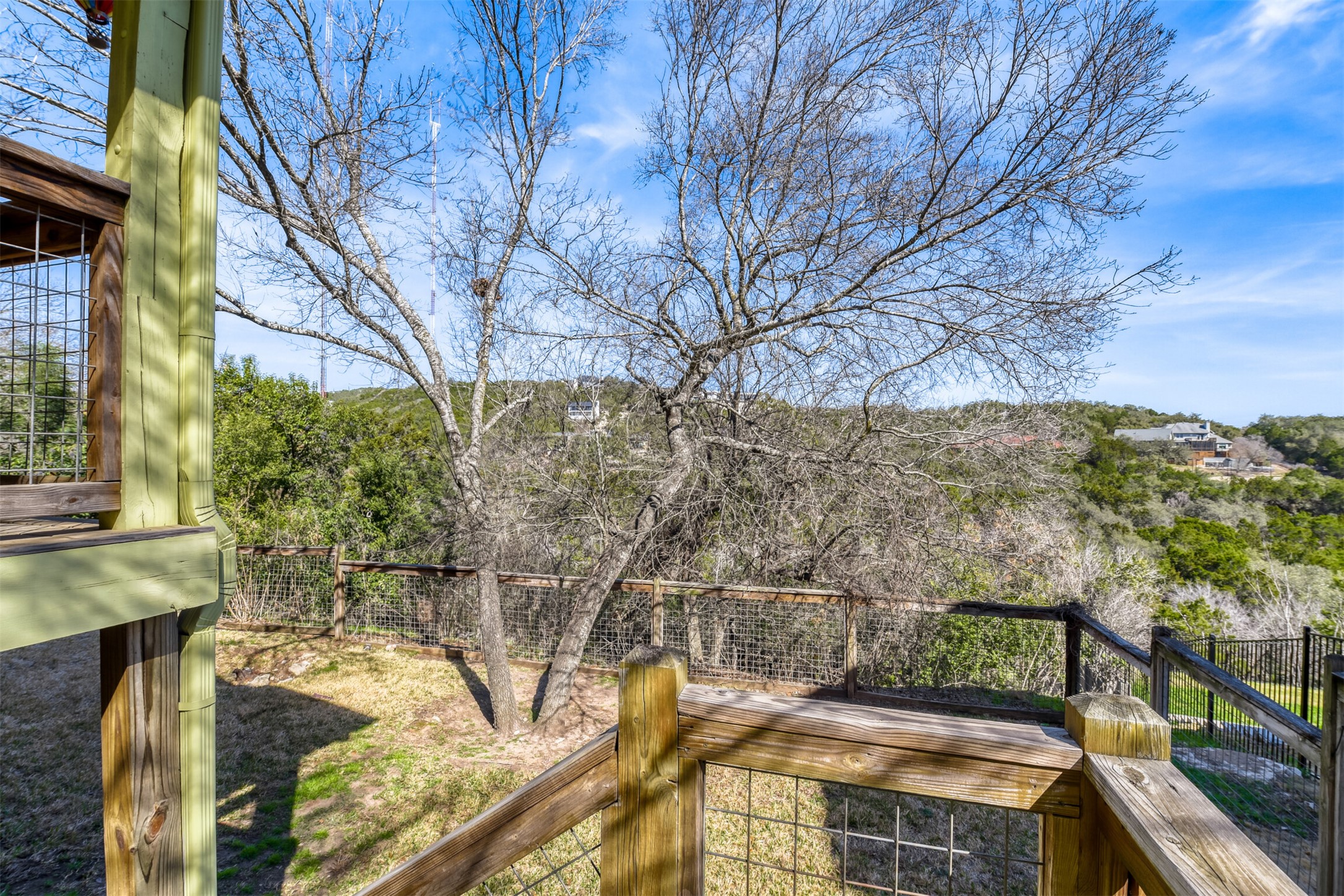 main property photo 14