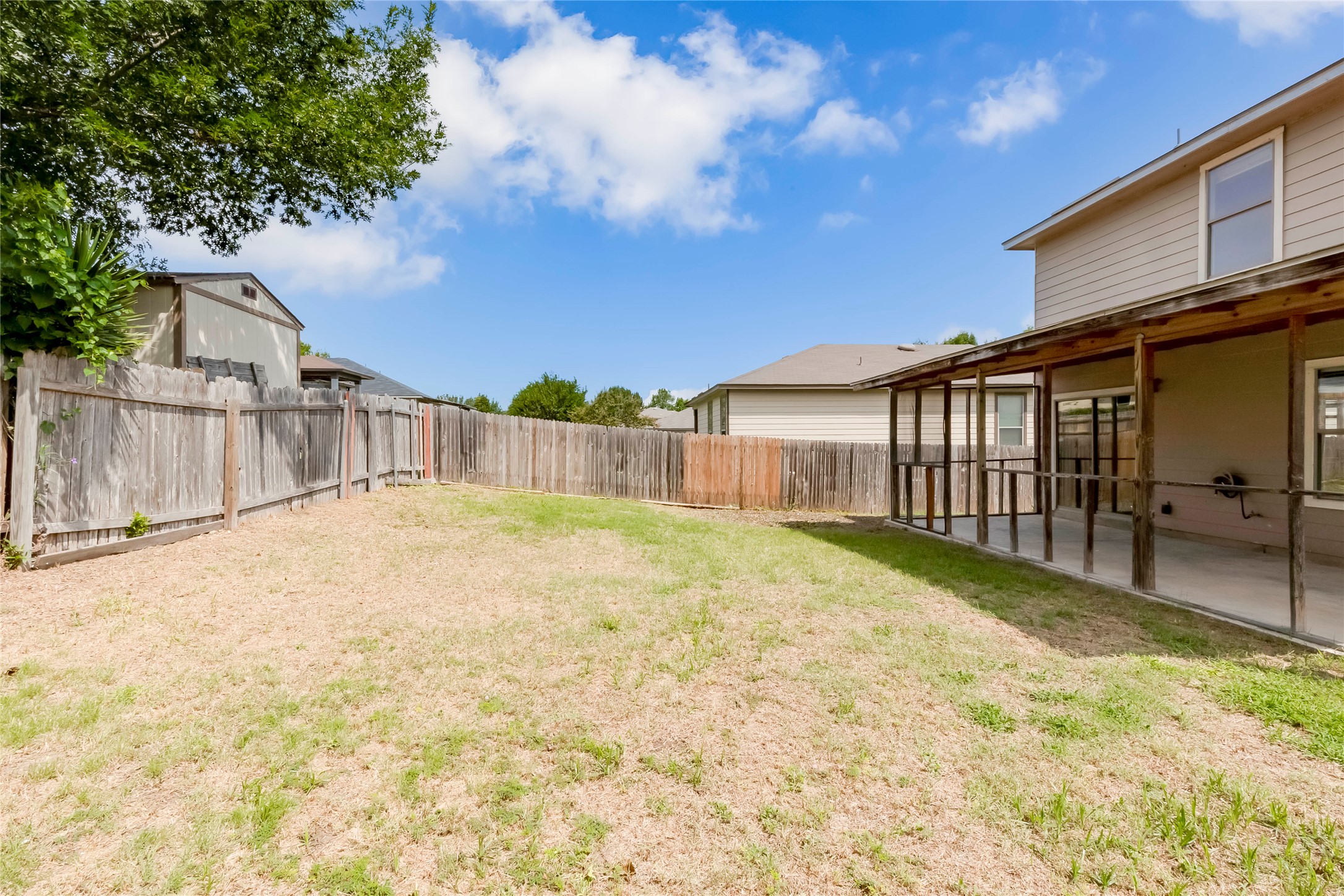 main property photo 31