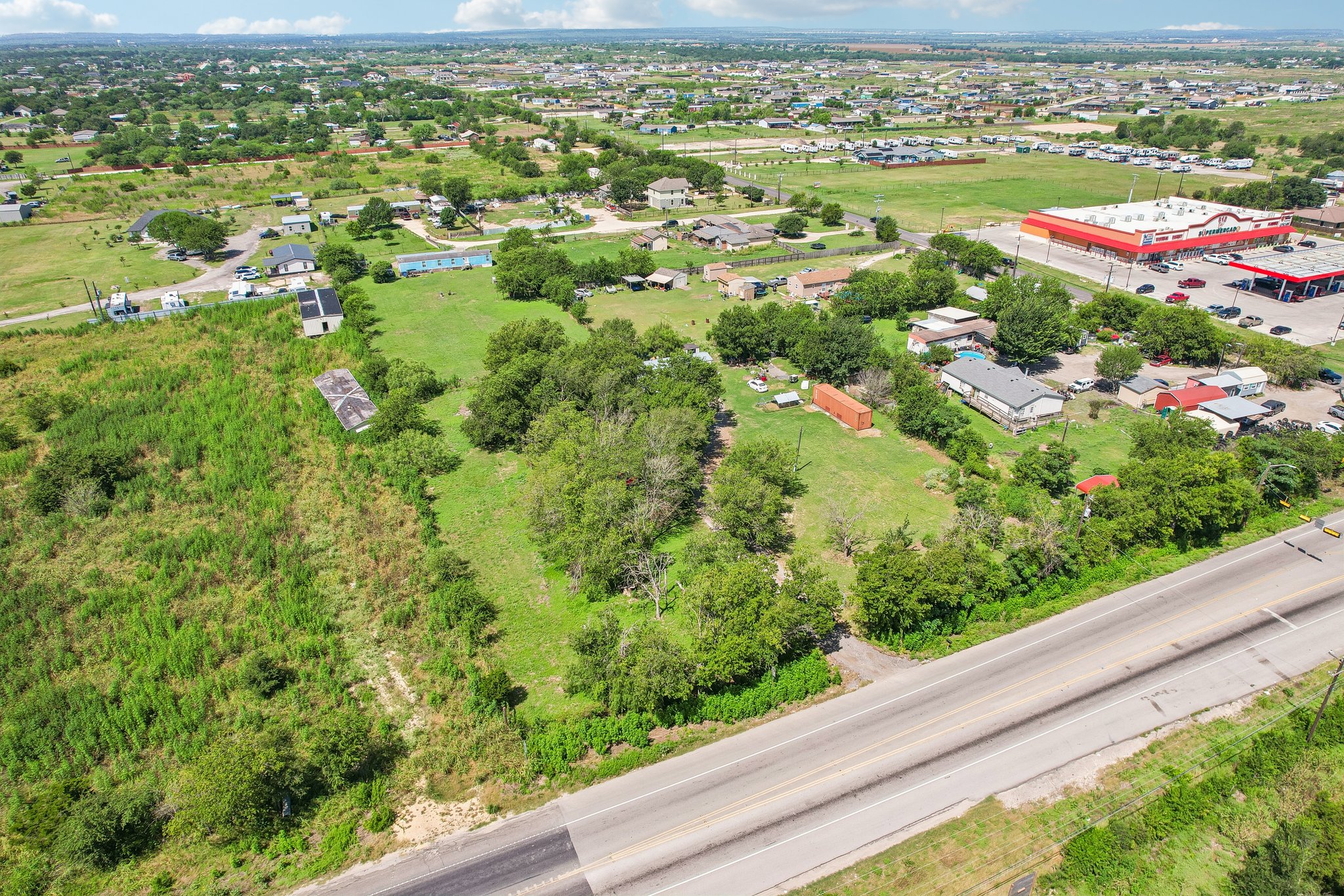 main property photo 2