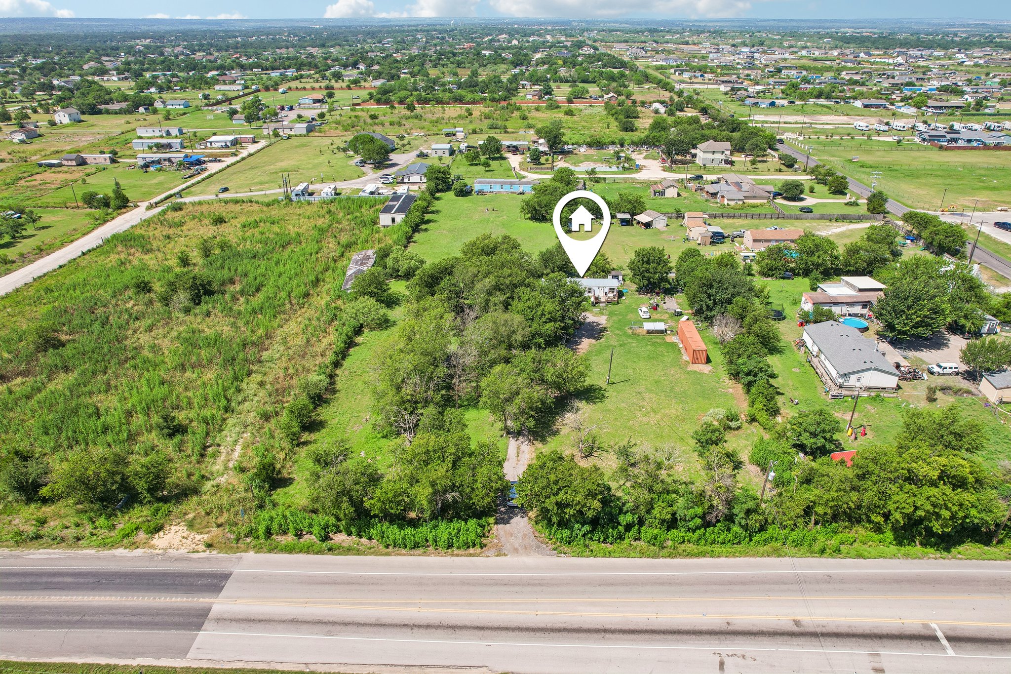 main property photo 3