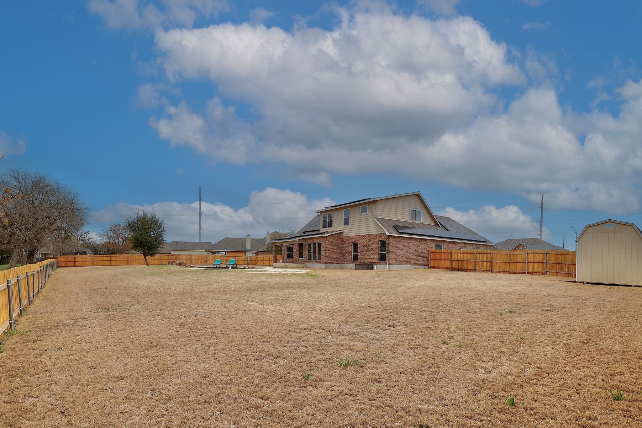 main property photo 31