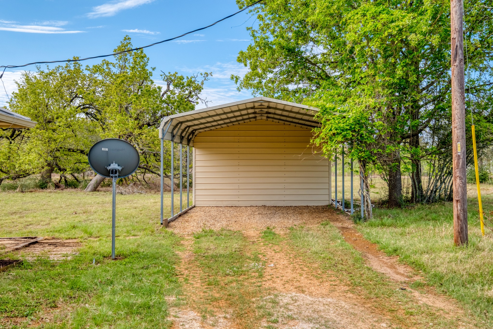 main property photo 5