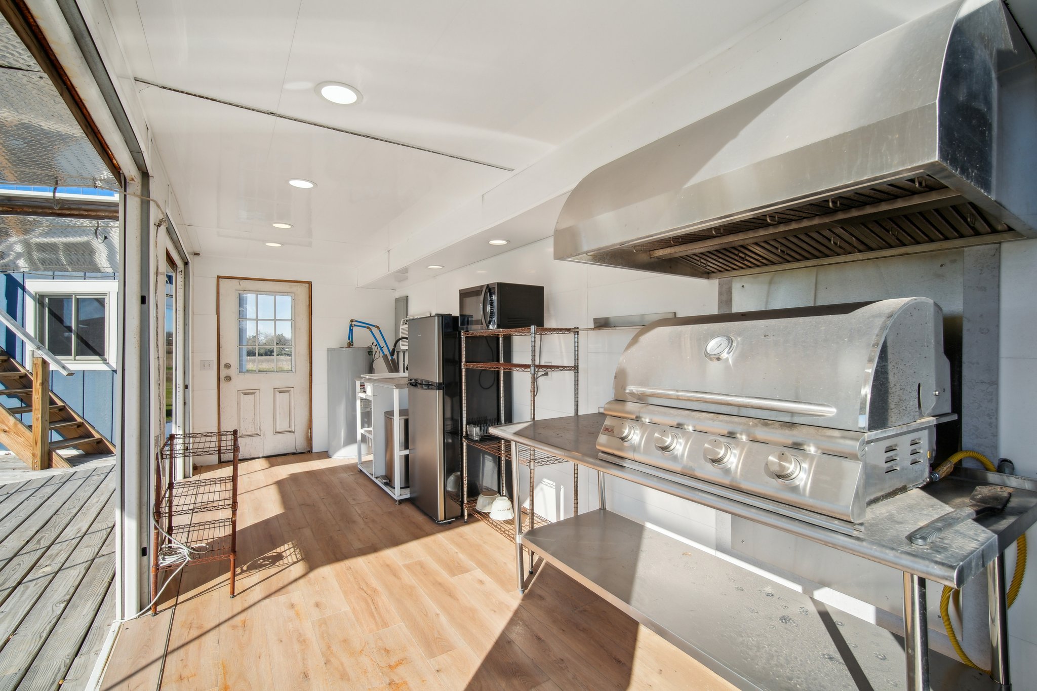 main property photo 29