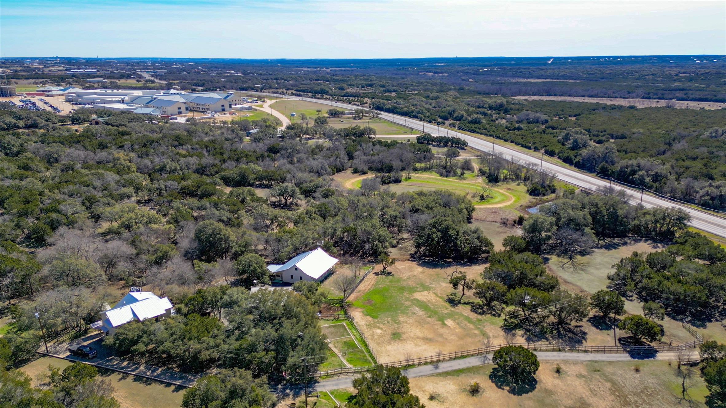 main property photo 2