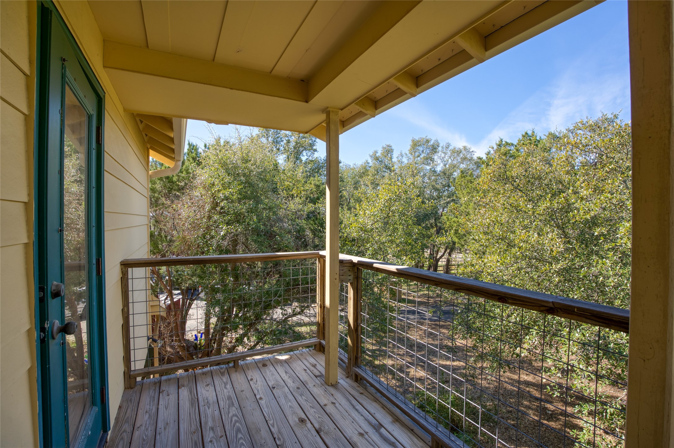 main property photo 25