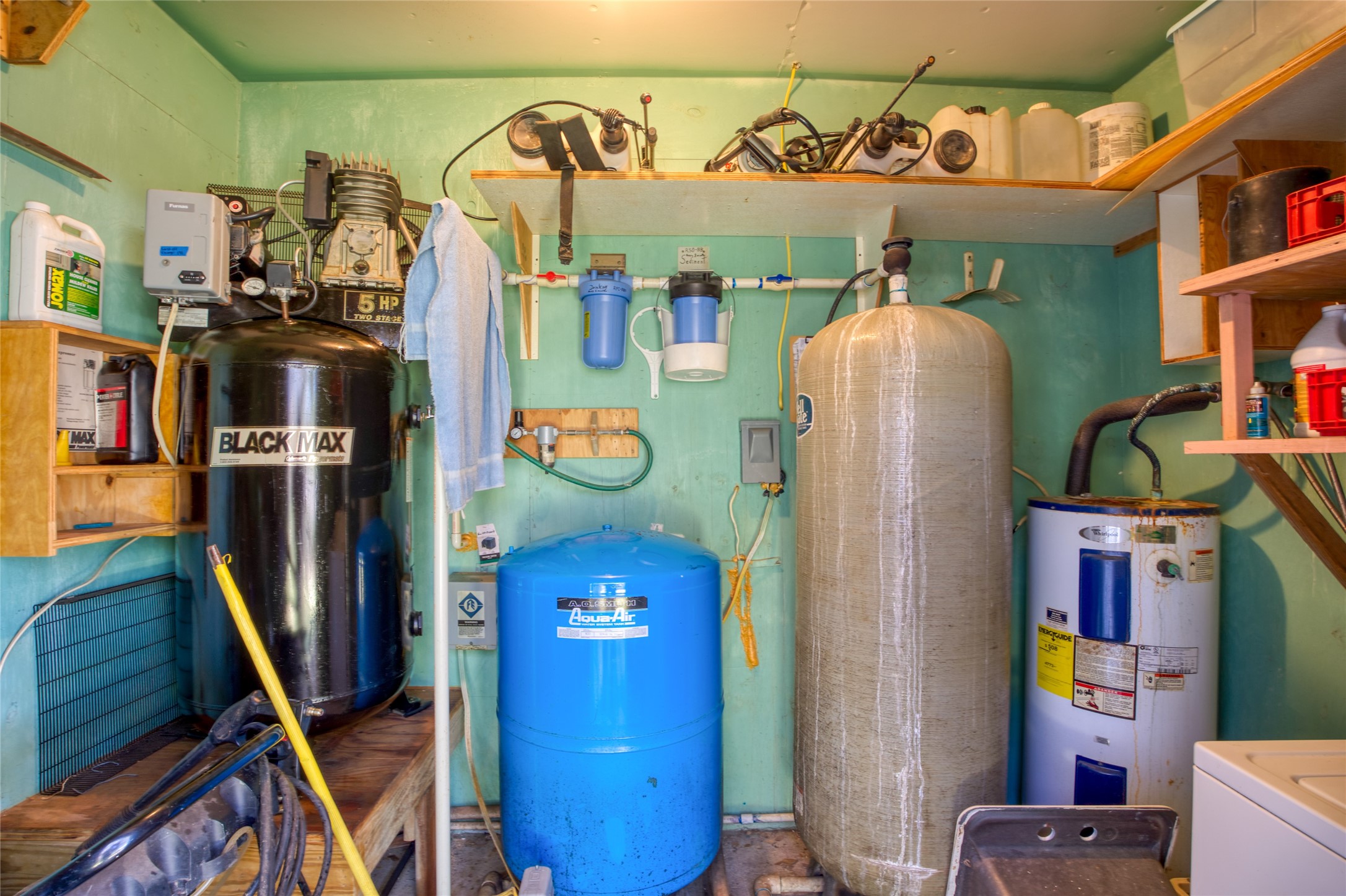 main property photo 29