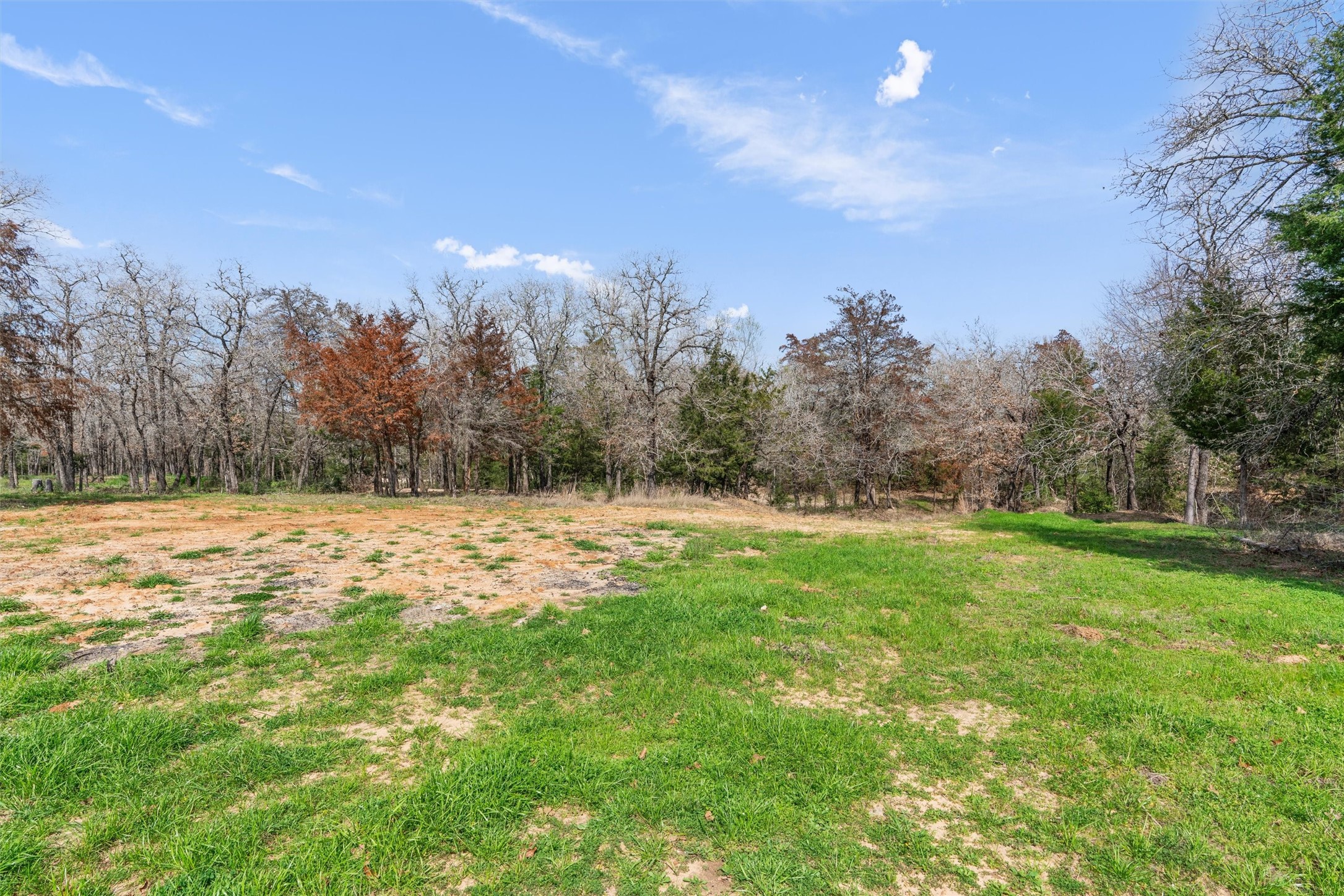 main property photo 16