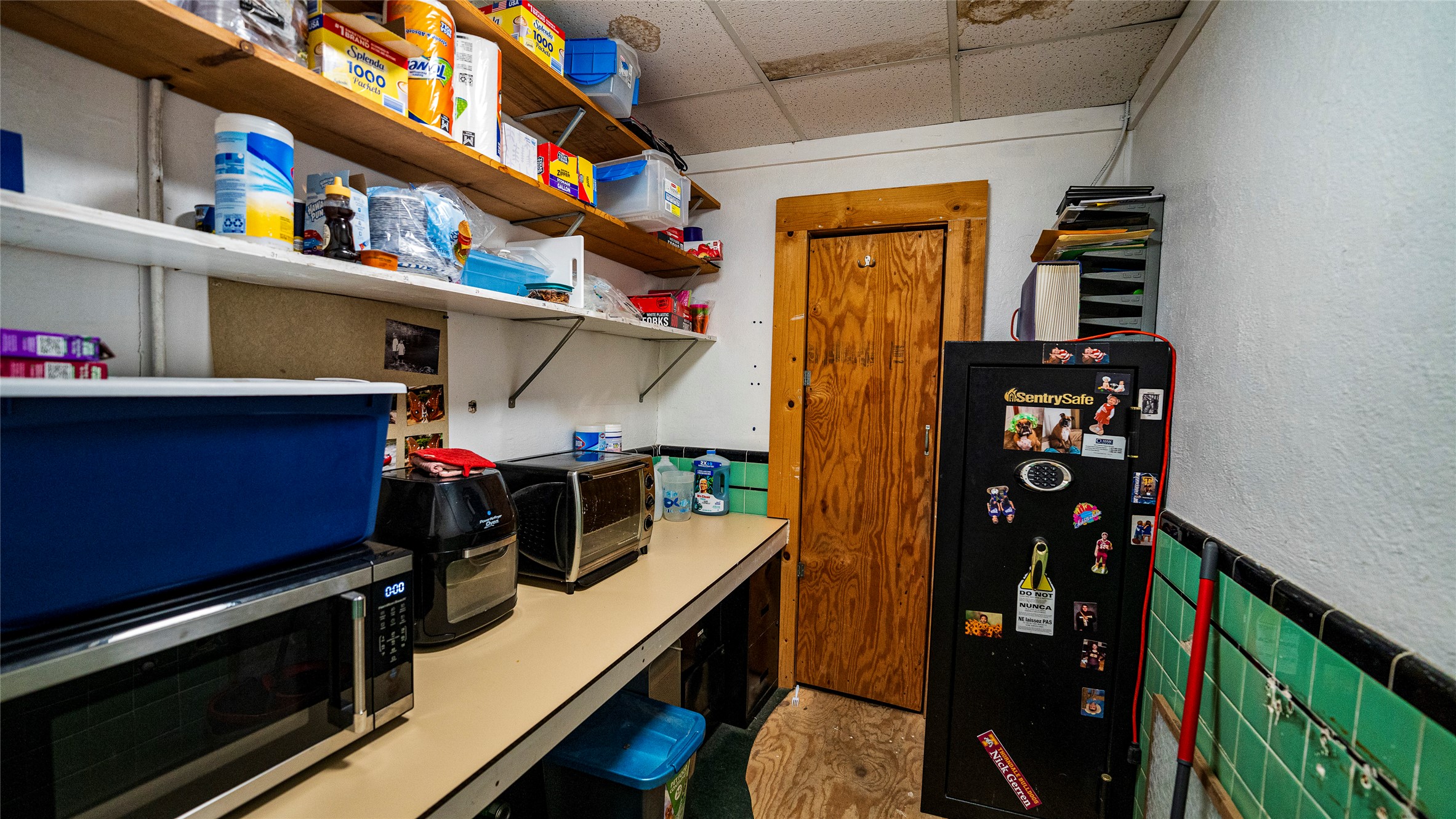 main property photo 15