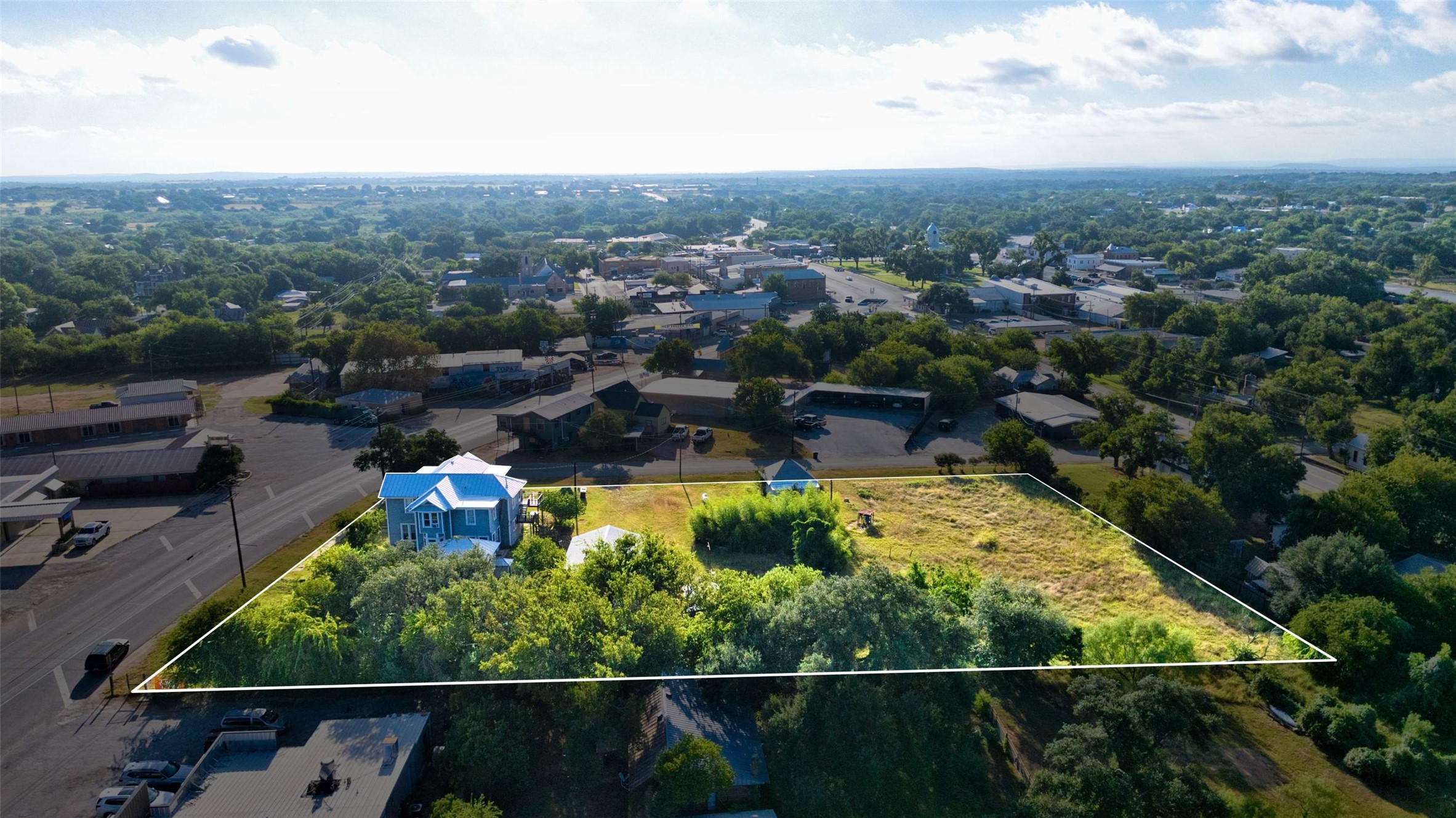 main property photo 22