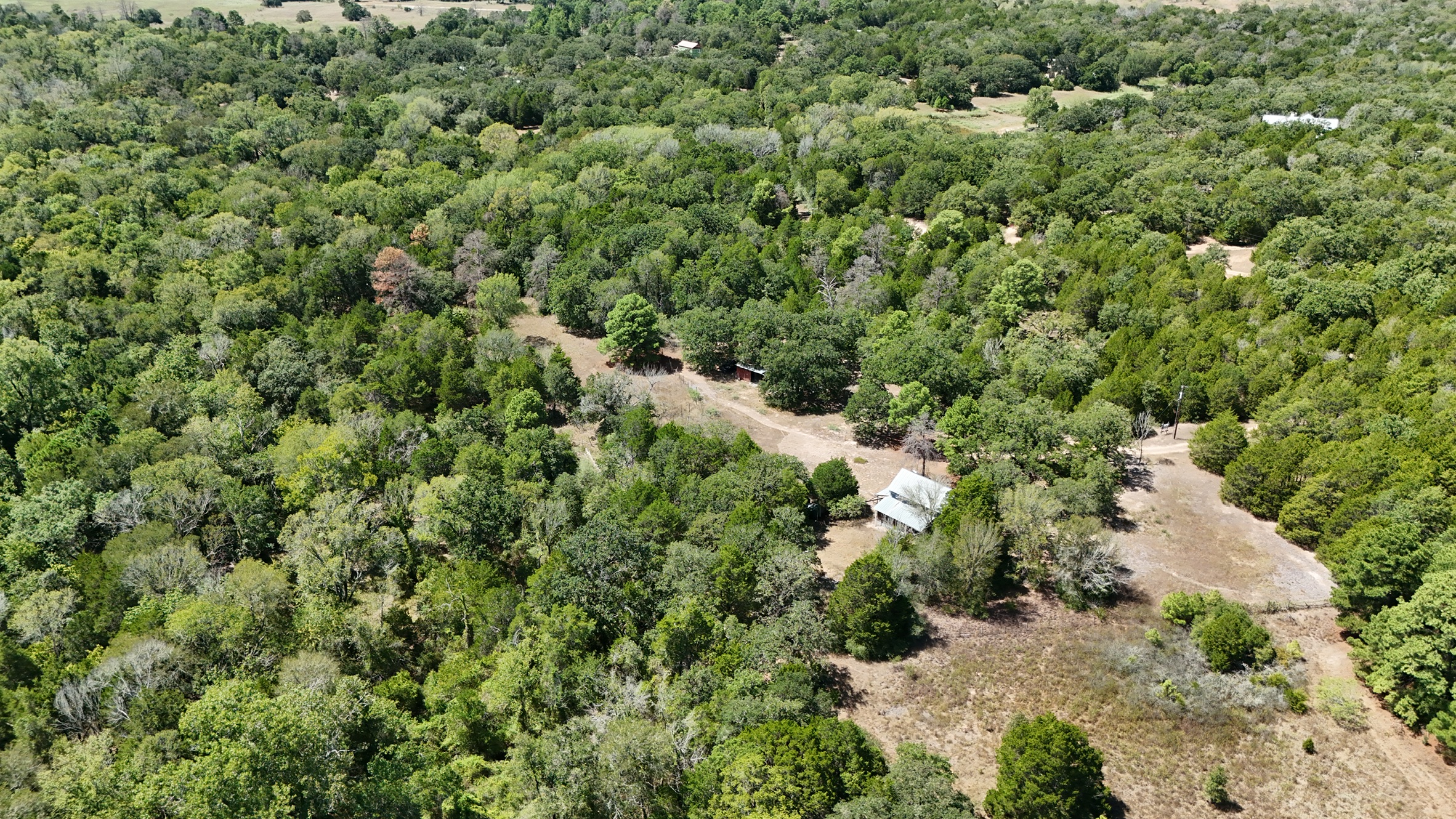 main property photo 33