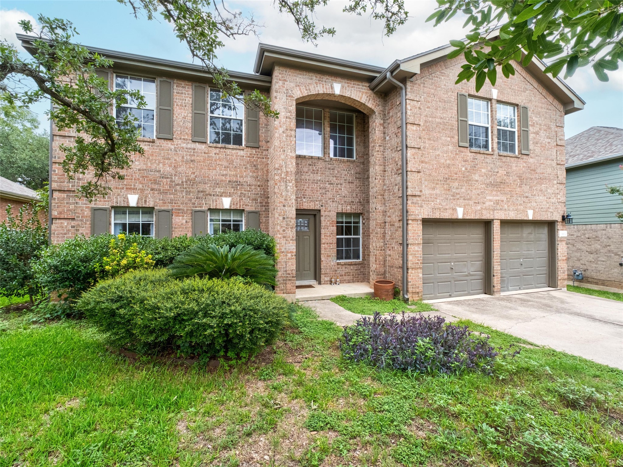 main property photo 27