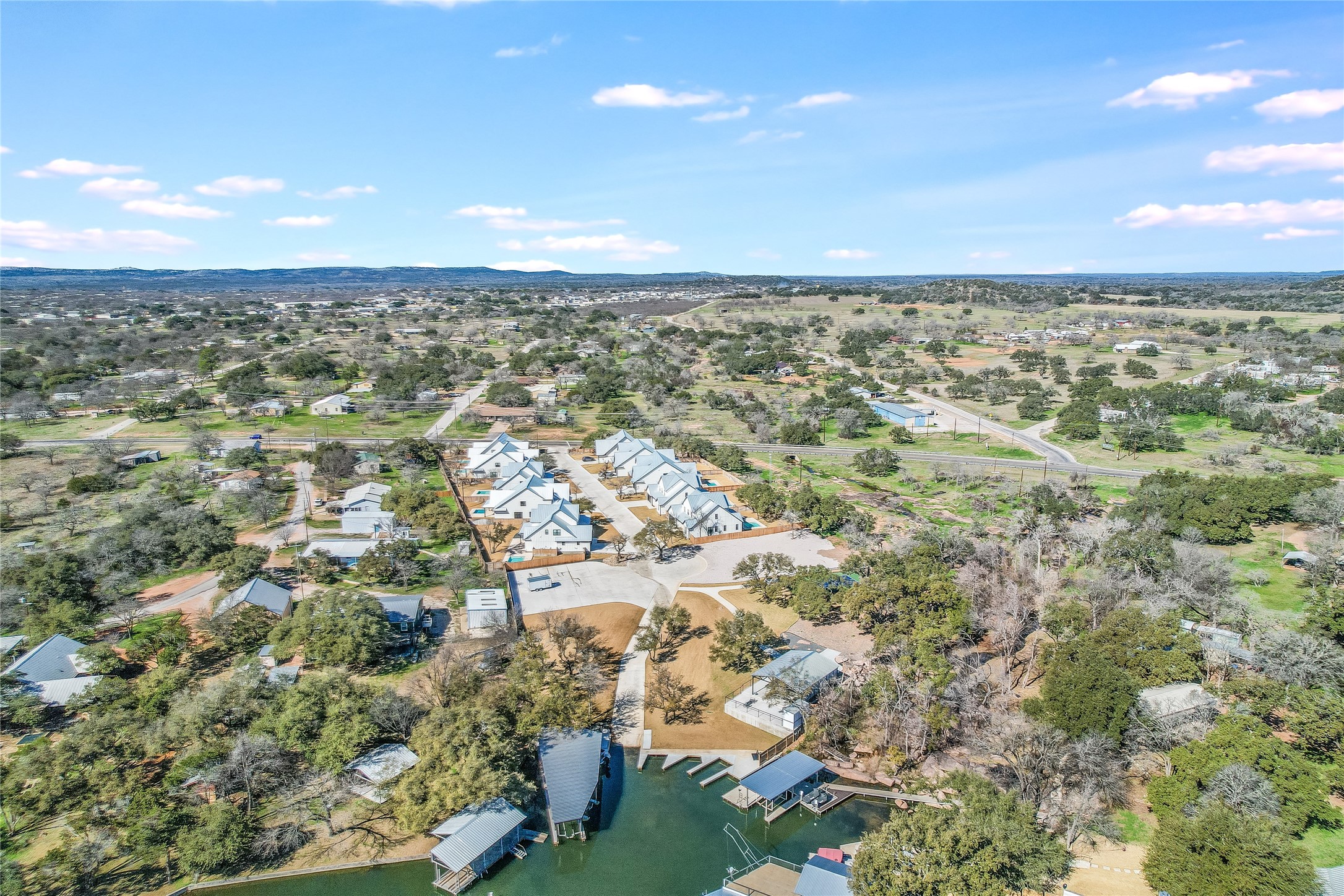 main property photo 39