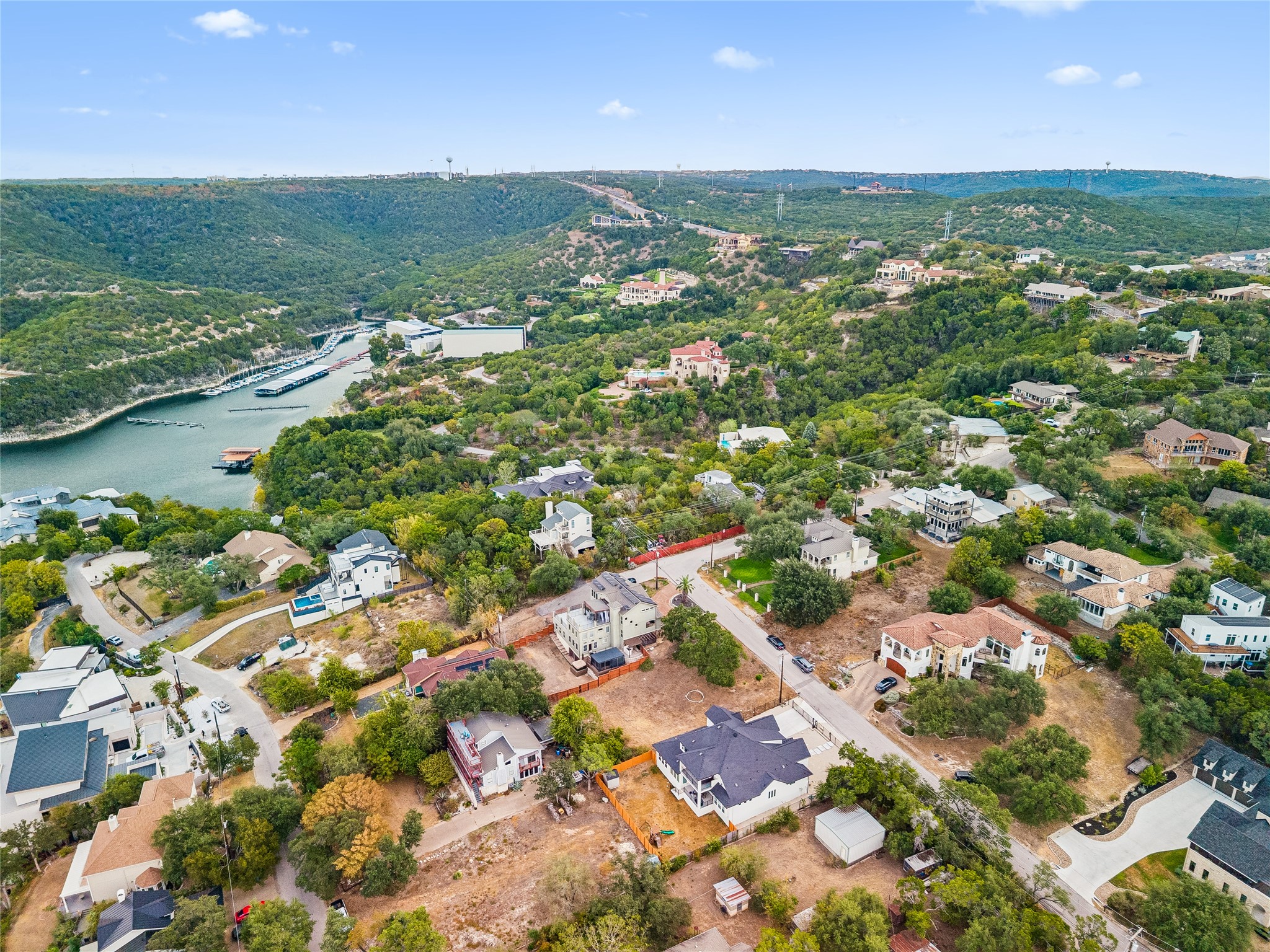 main property photo 13
