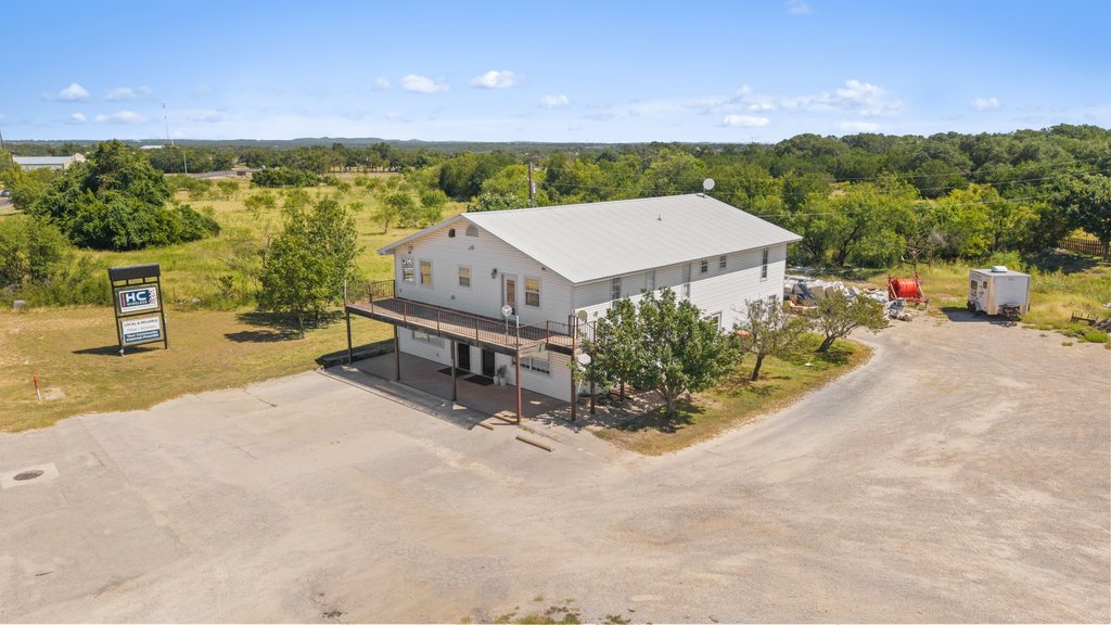 main property photo 3