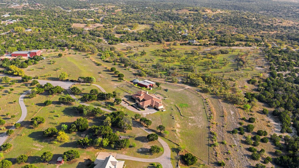 main property photo 35