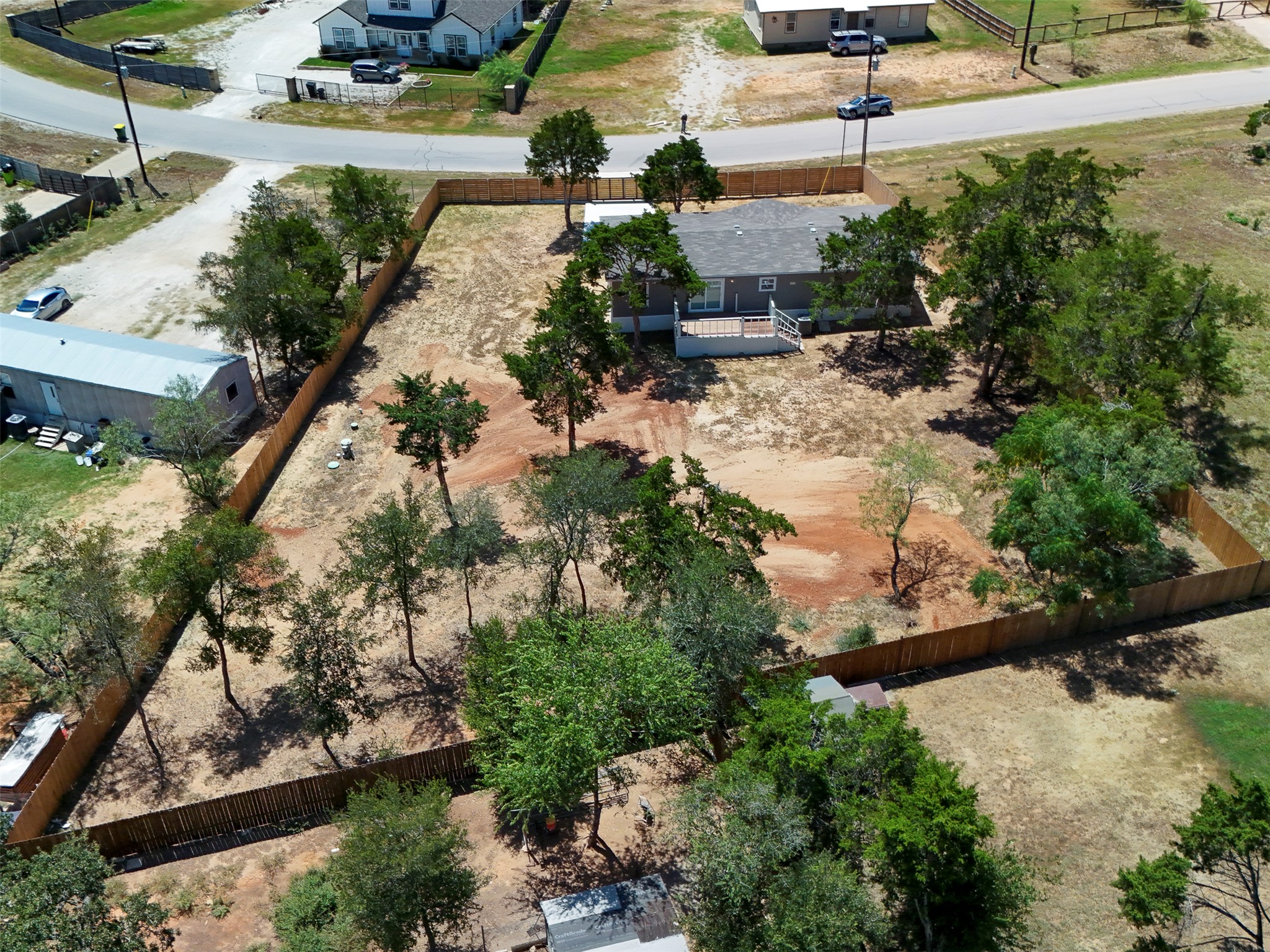 main property photo 22