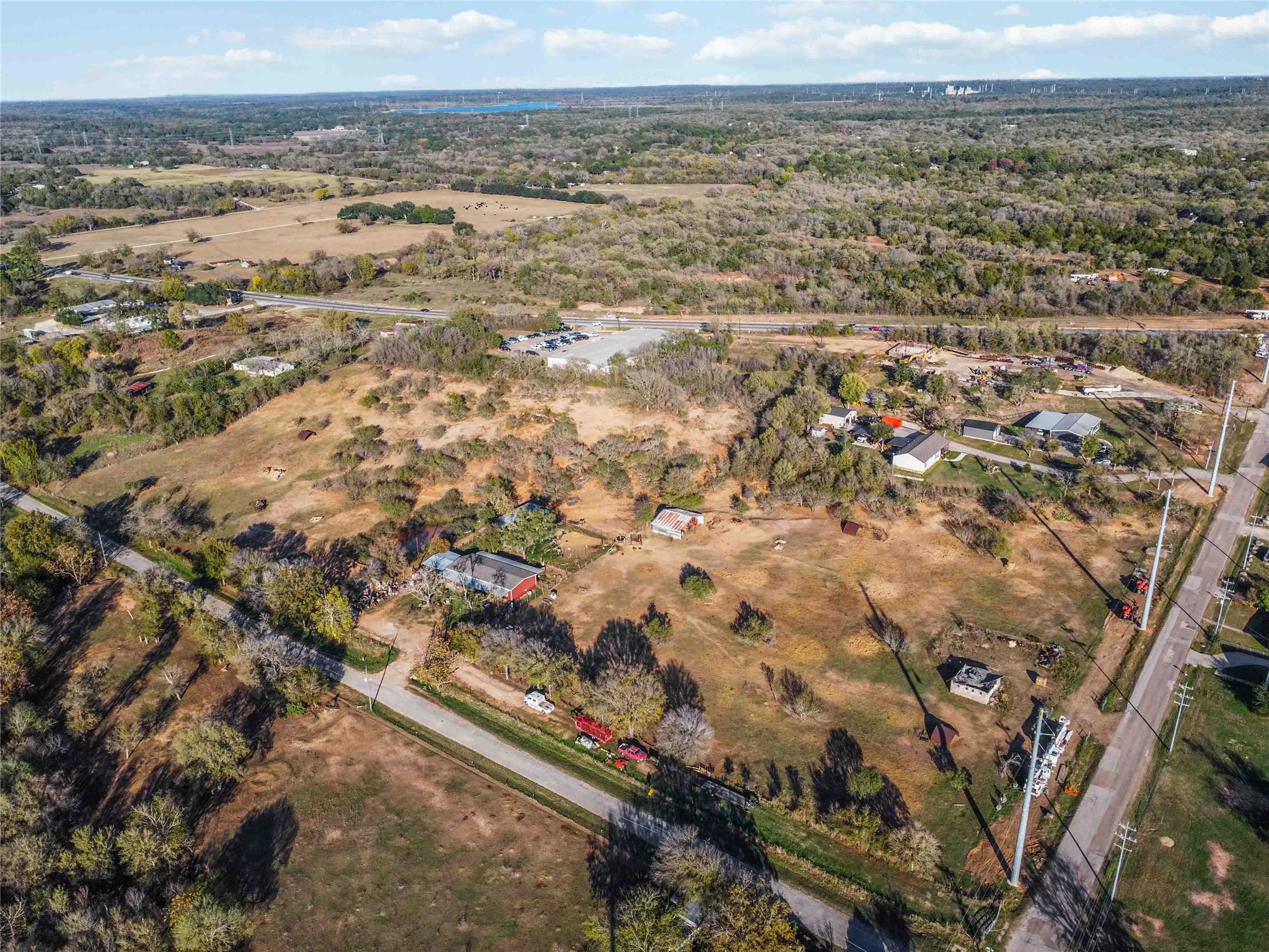 main property photo 4