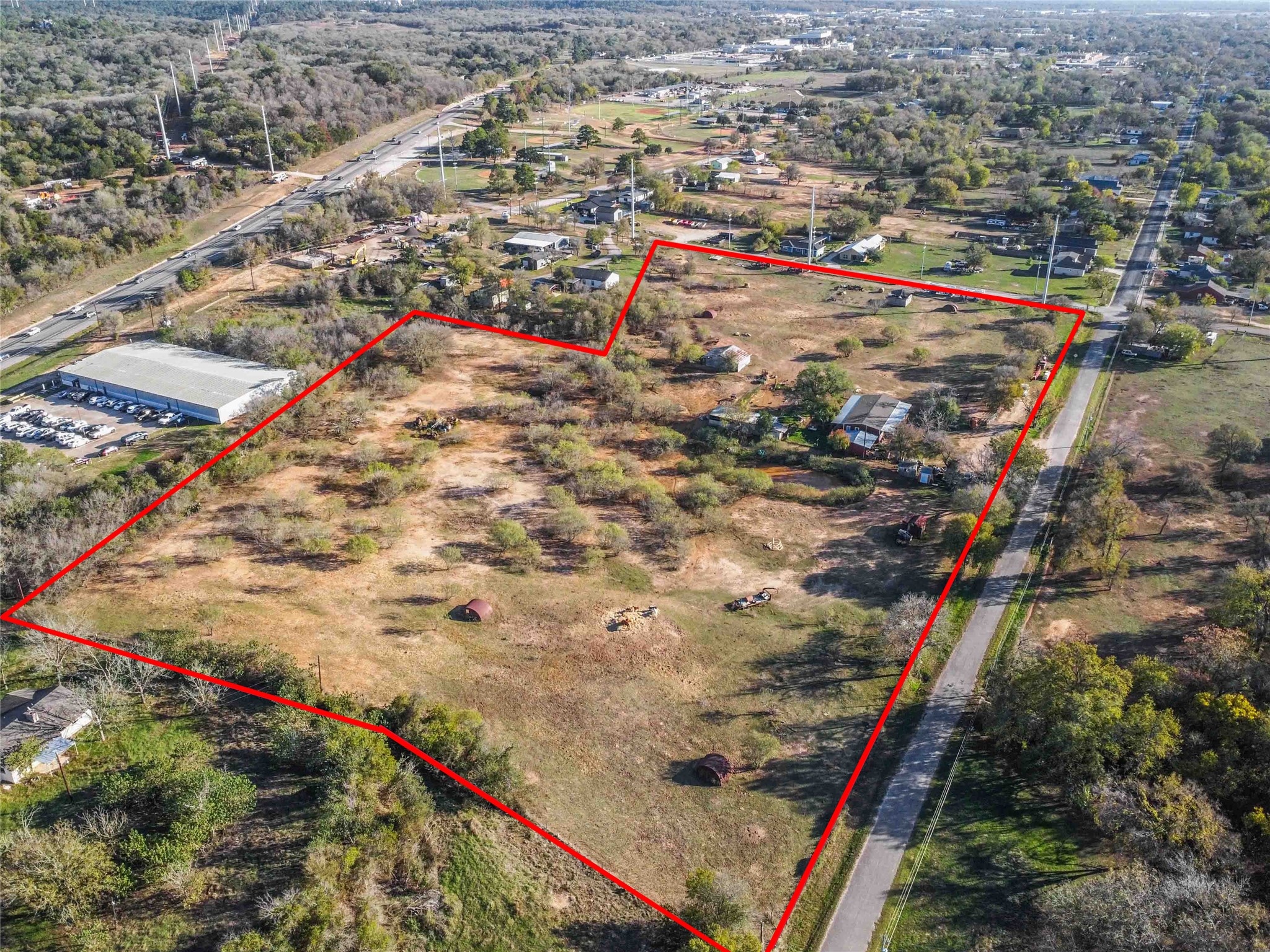 main property photo 6