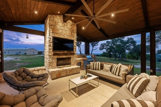 main property photo 9