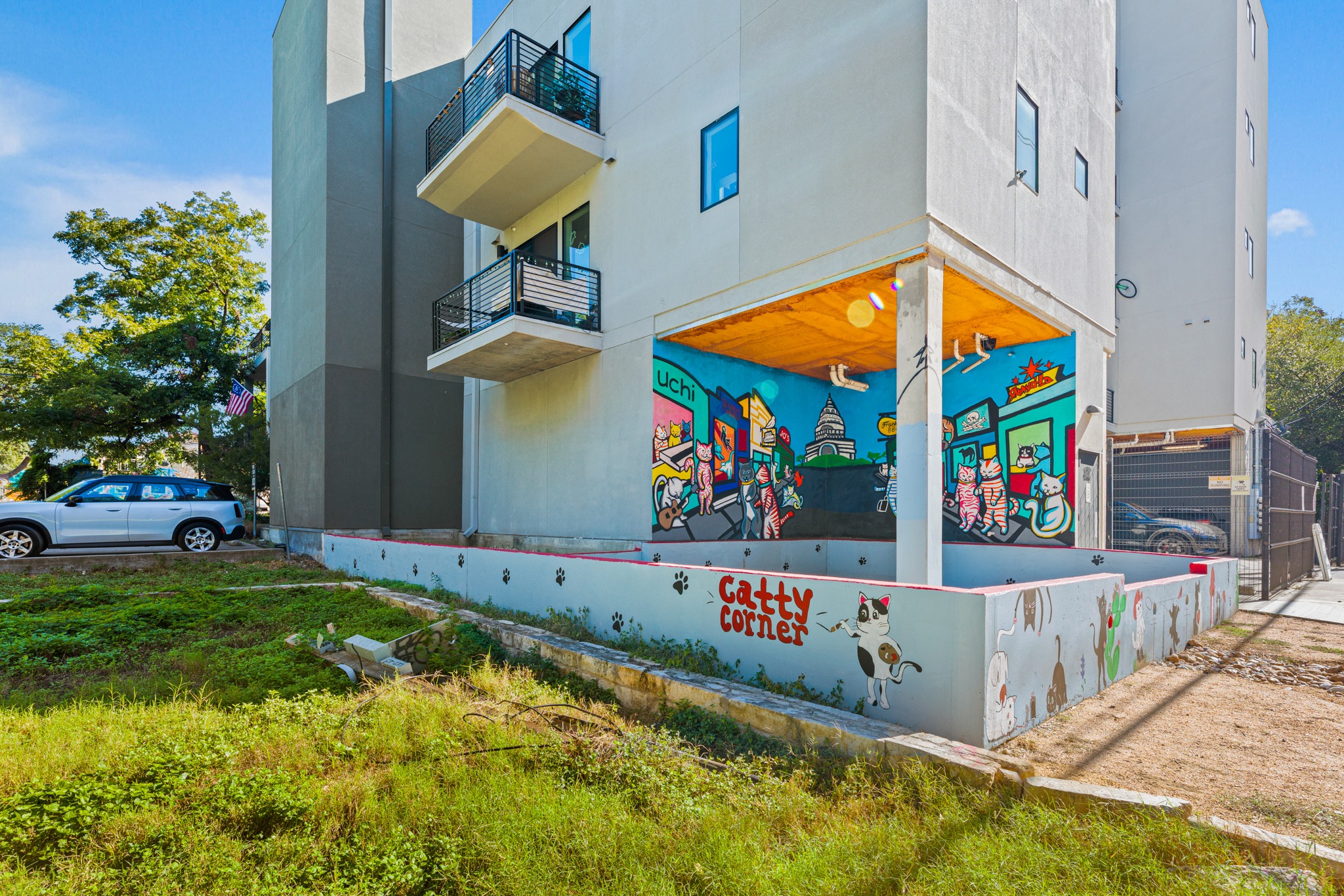 main property photo 23