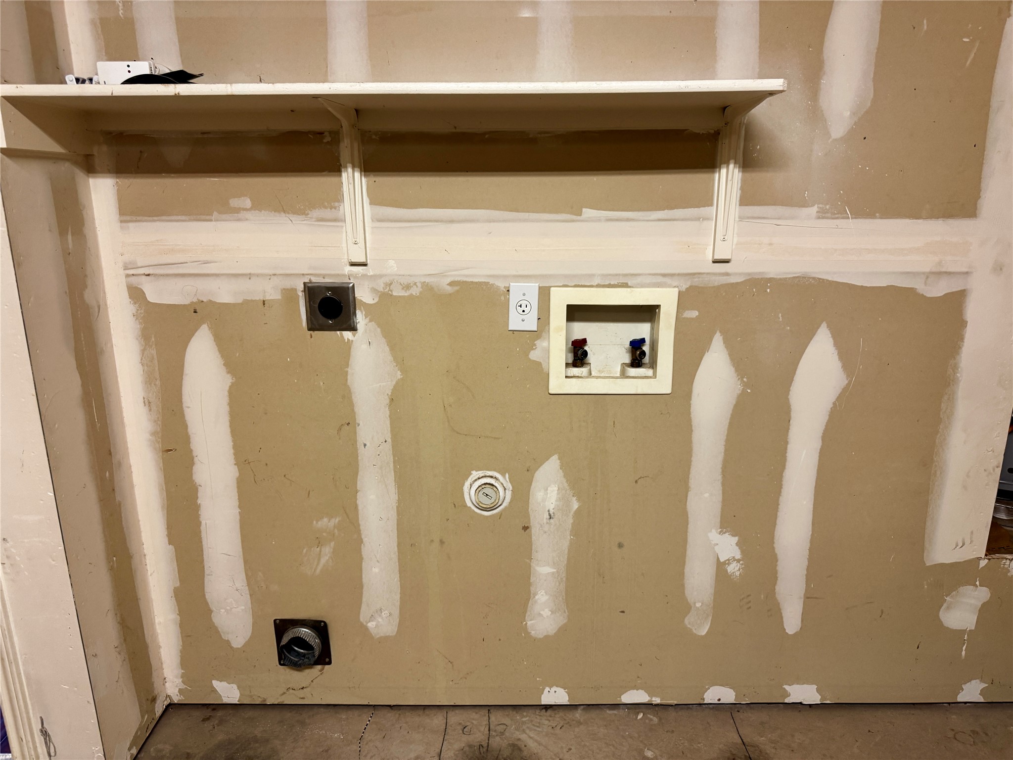 main property photo 15