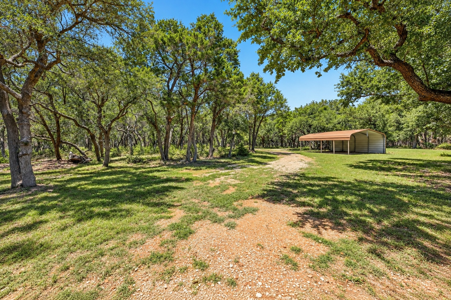 main property photo 15