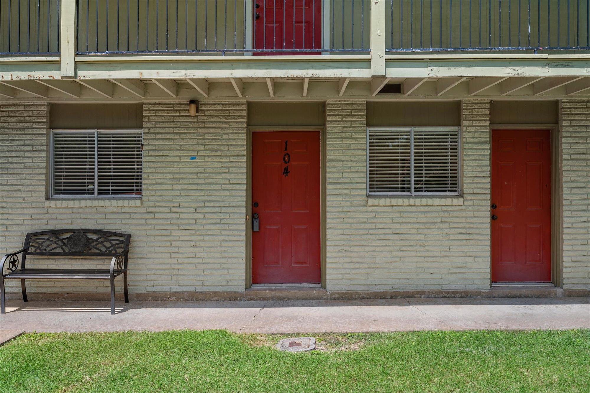 main property photo 7