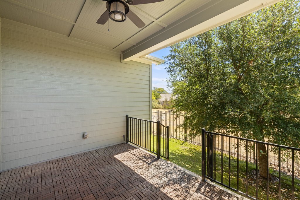 main property photo 21