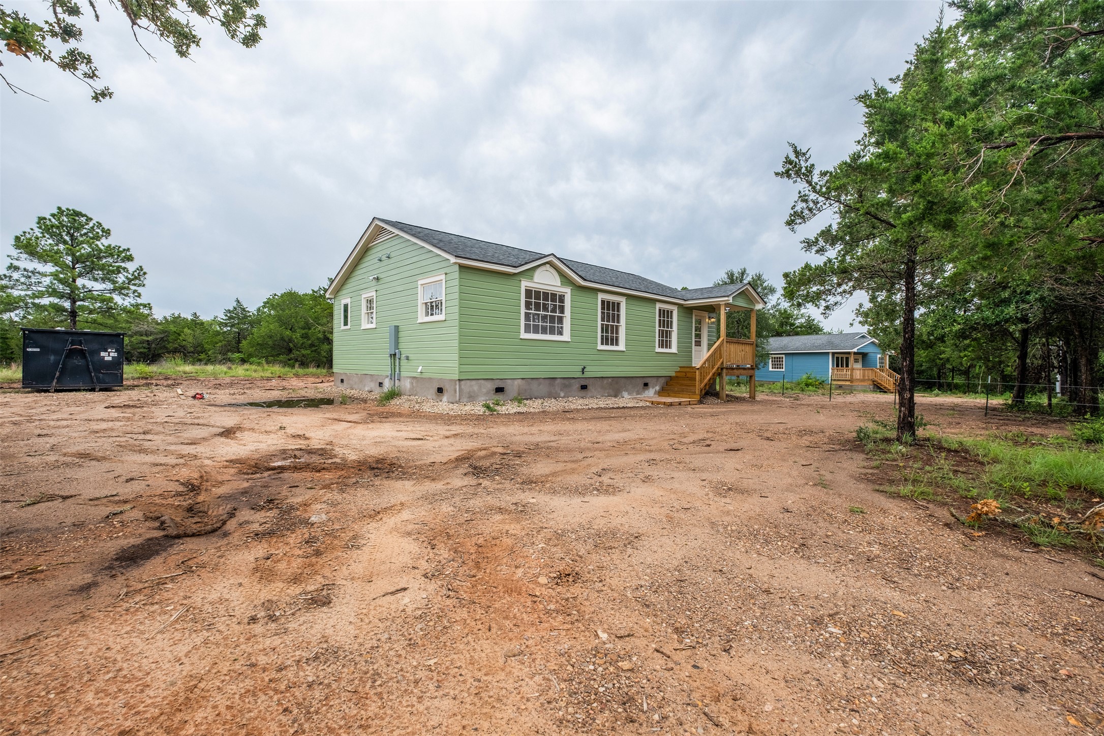 main property photo 2