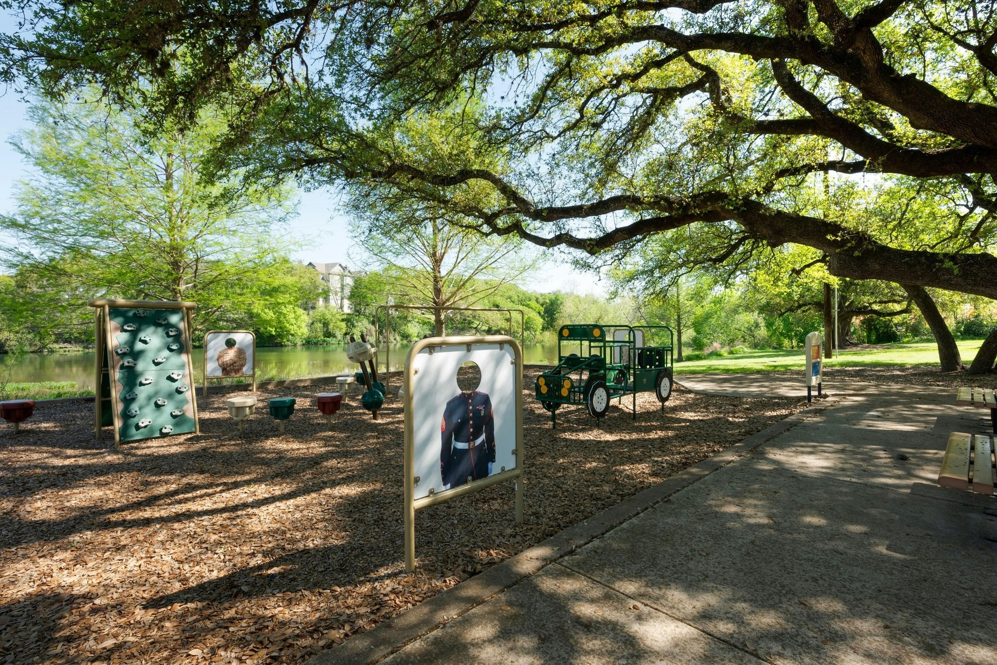 main property photo 16