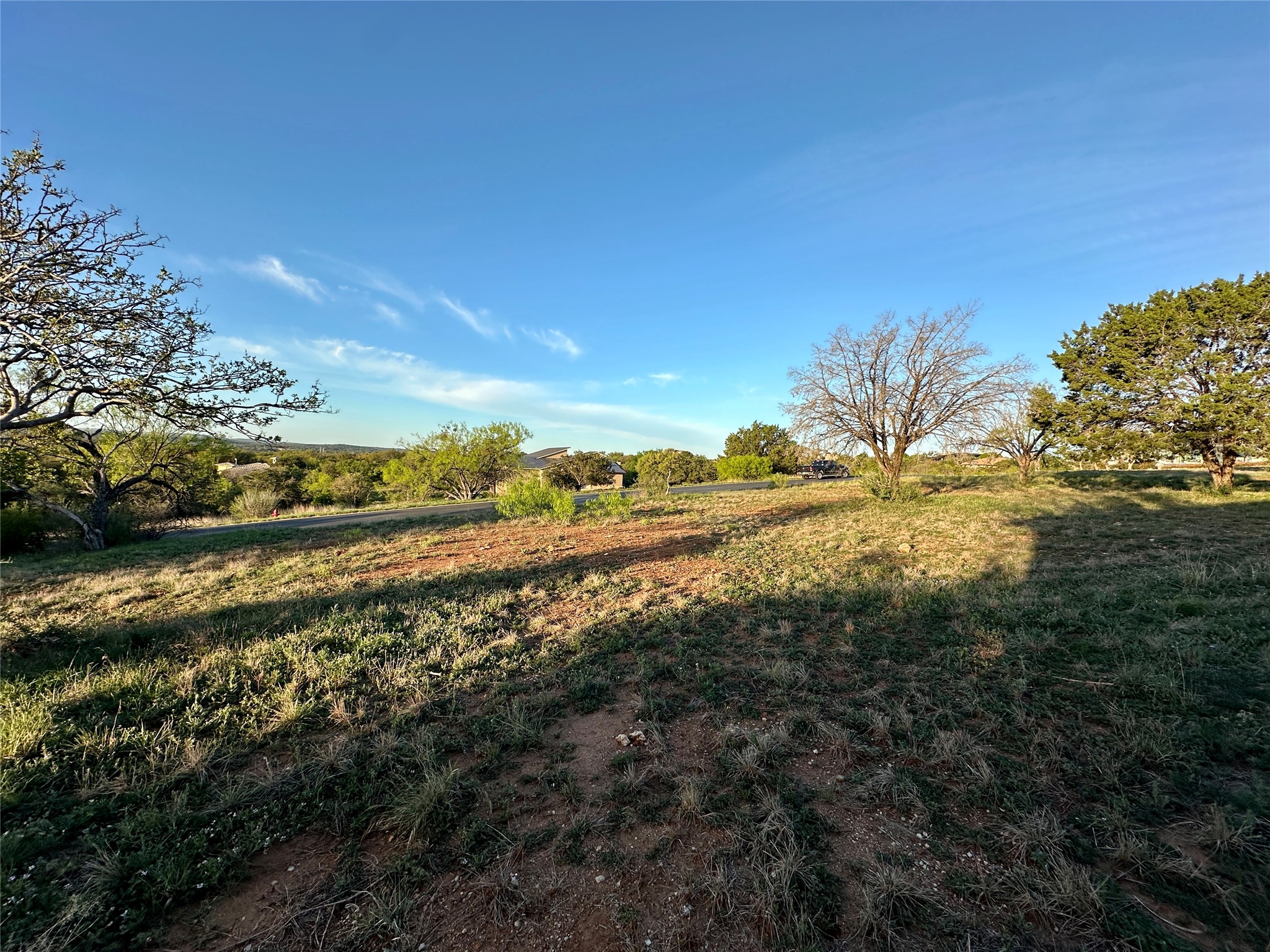 main property photo 6