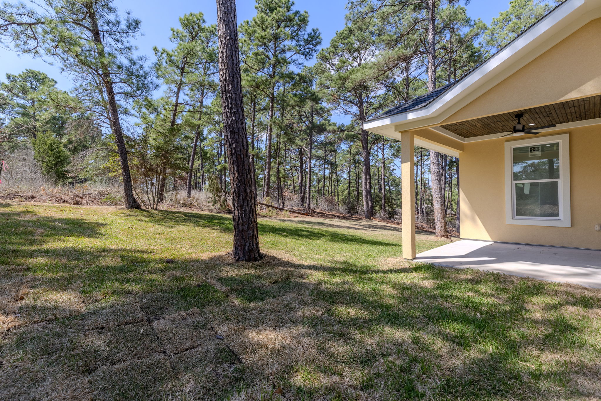 main property photo 38