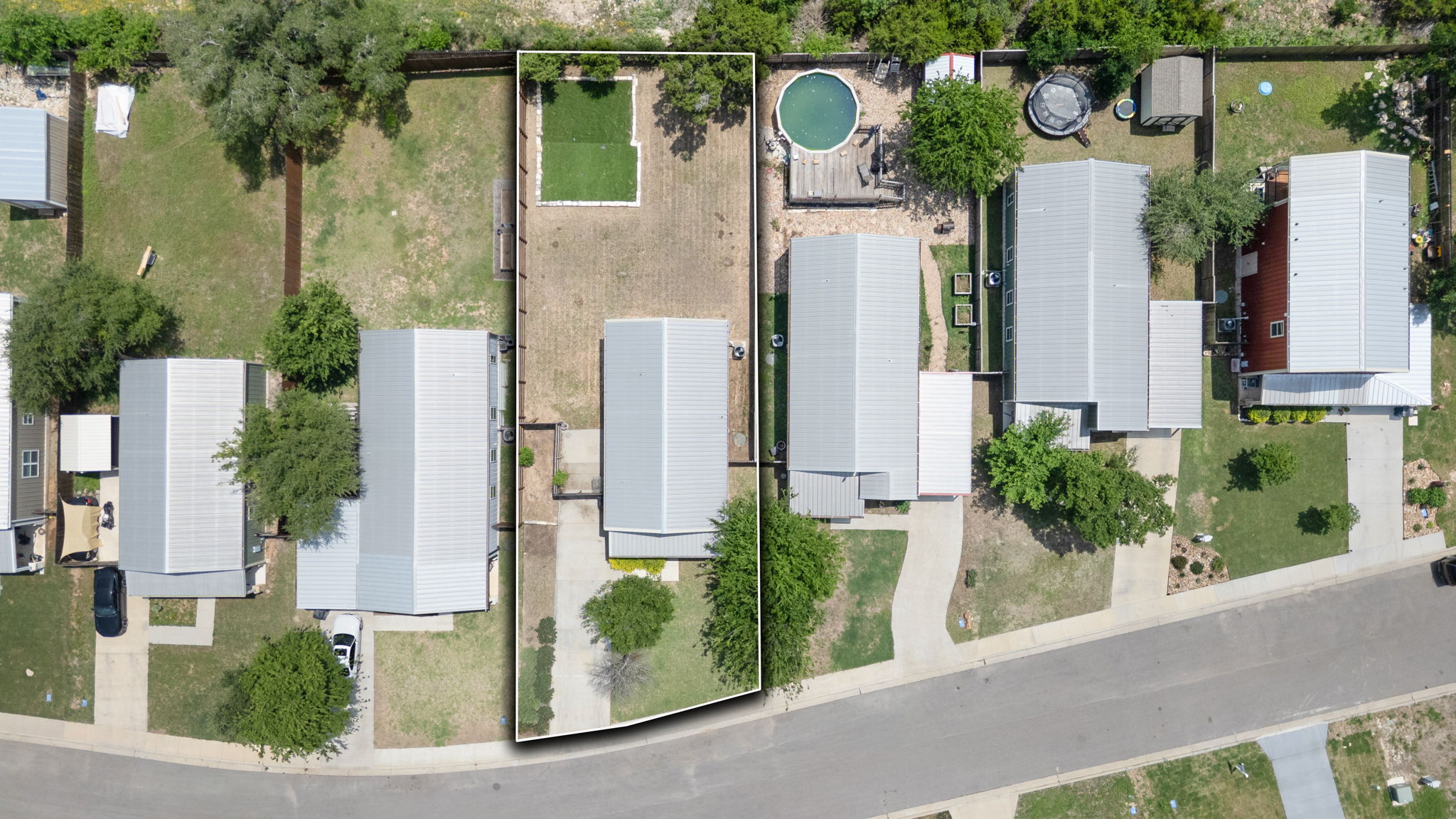 main property photo 4
