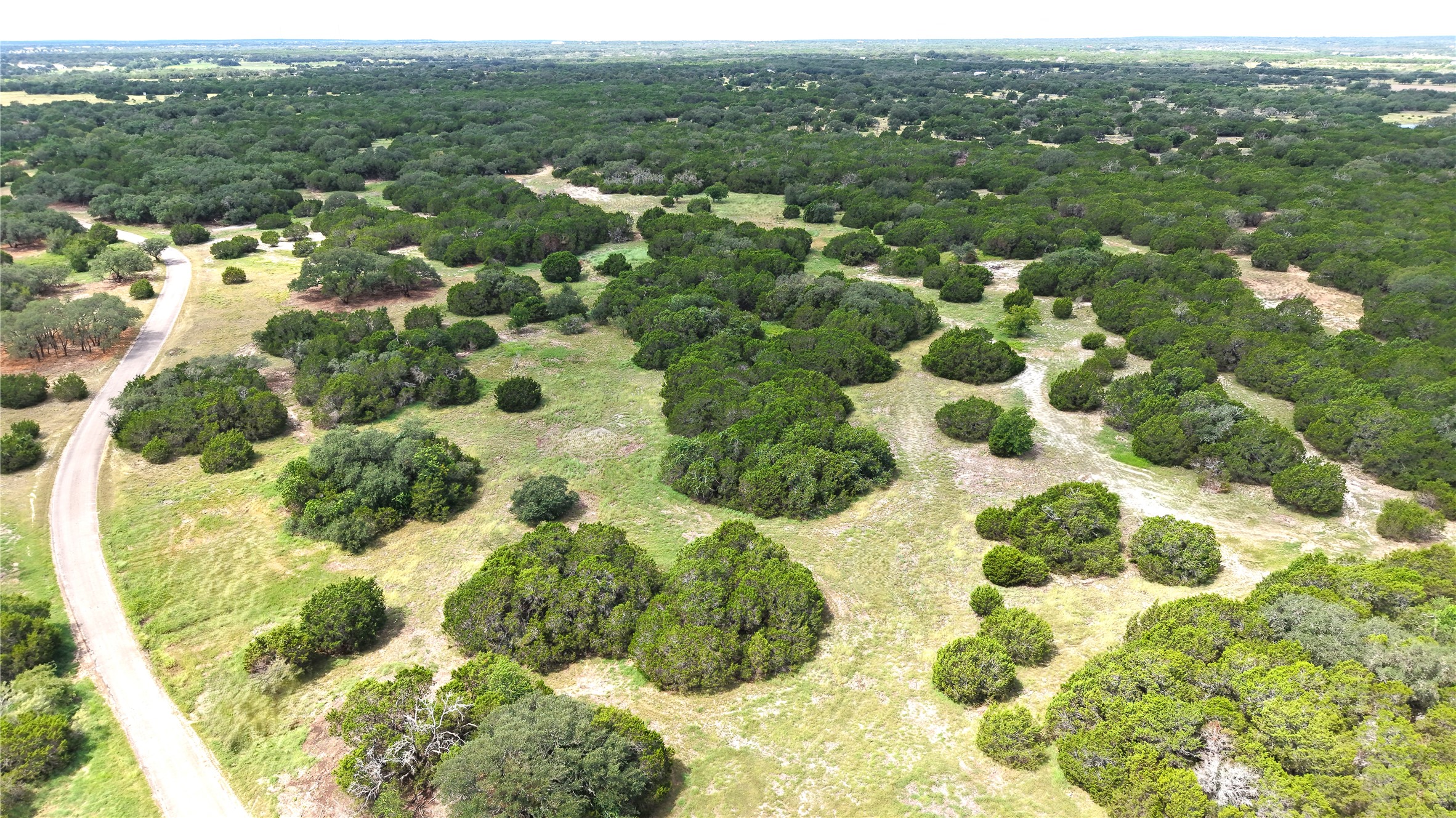 main property photo 11