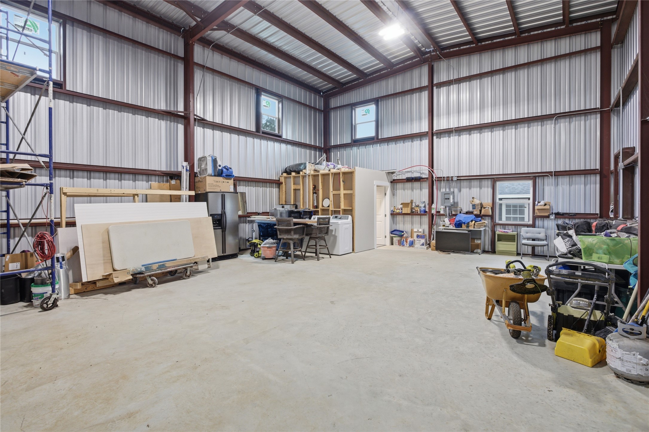 main property photo 22