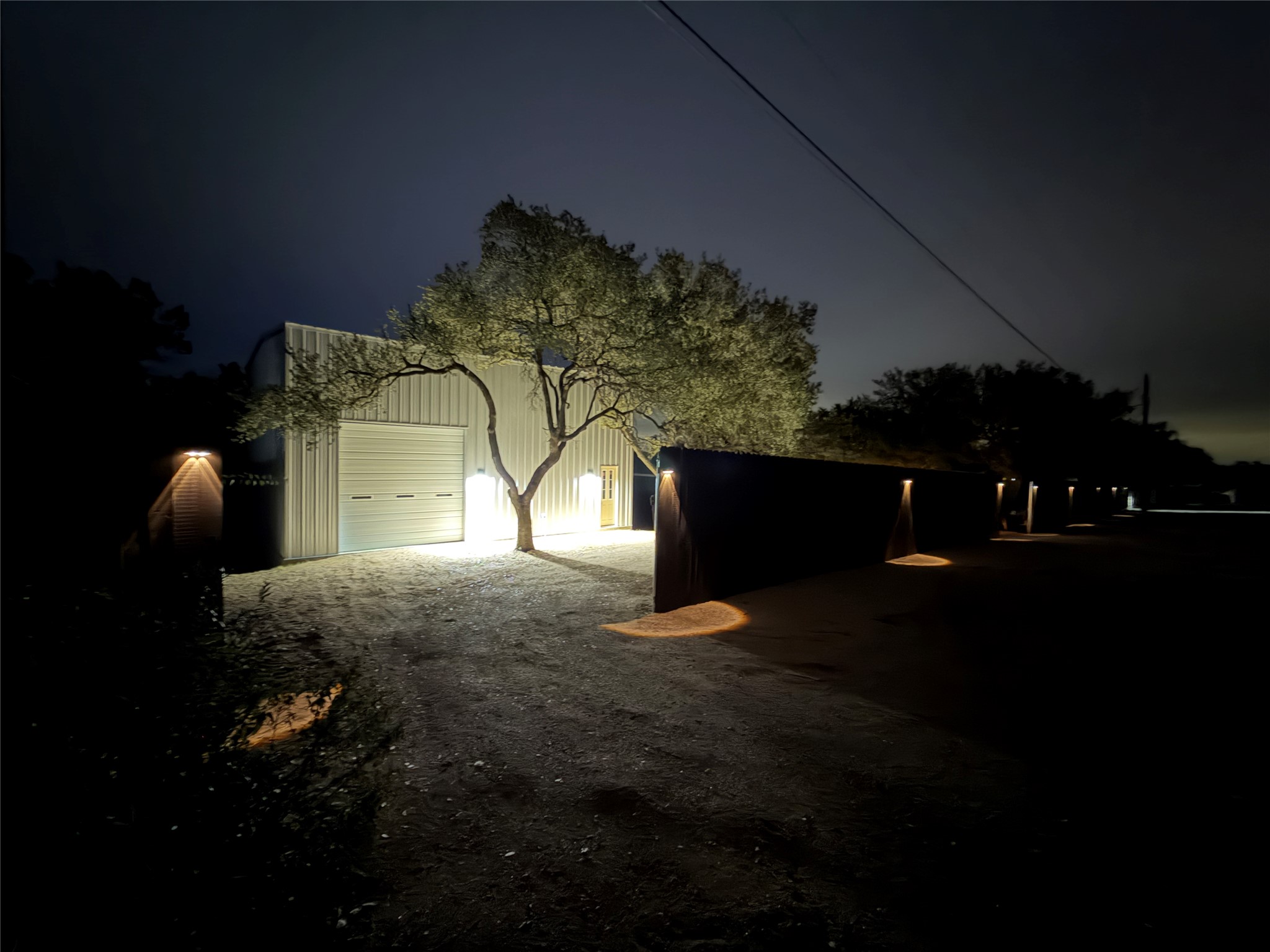 main property photo 25